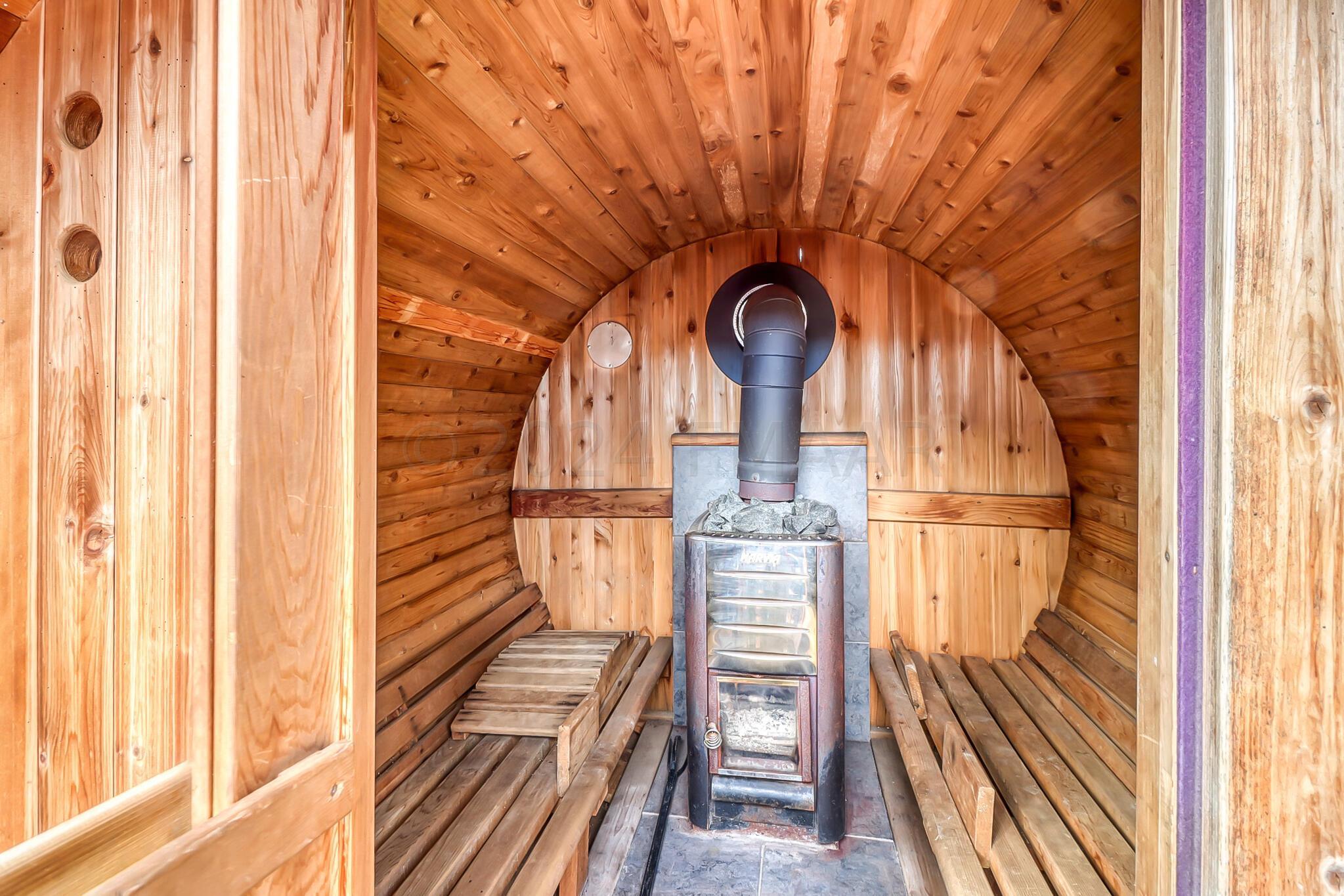 Backyard_Sauna1_0