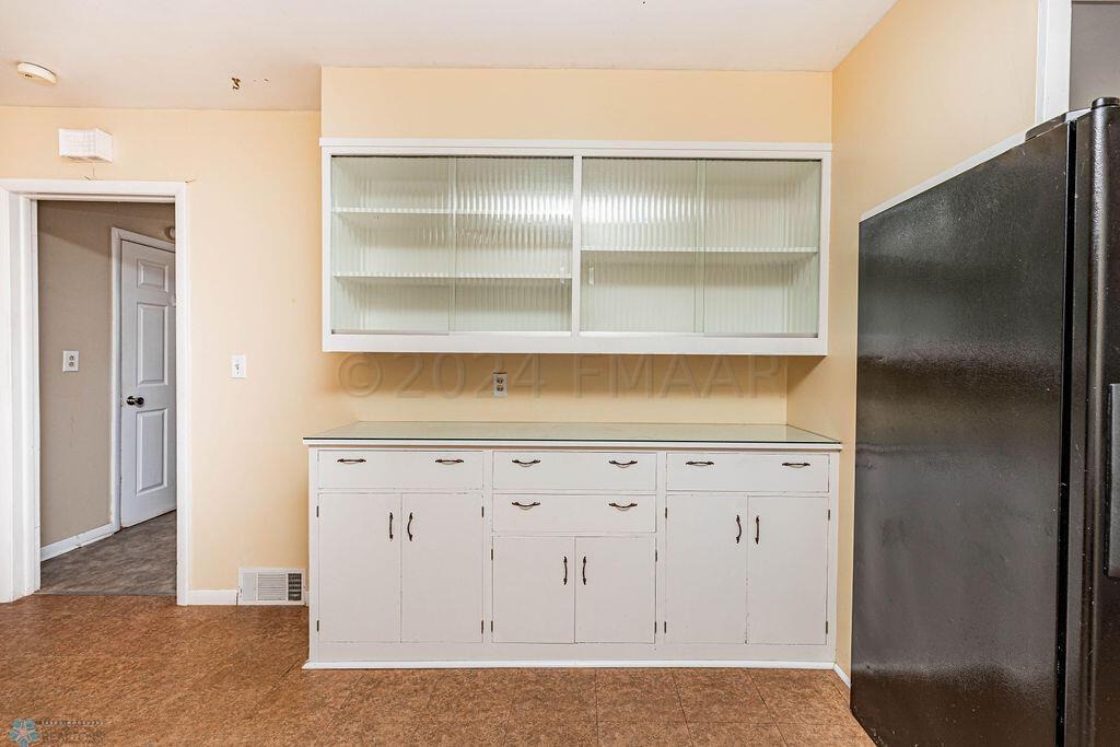 Dining Rm Cabinet