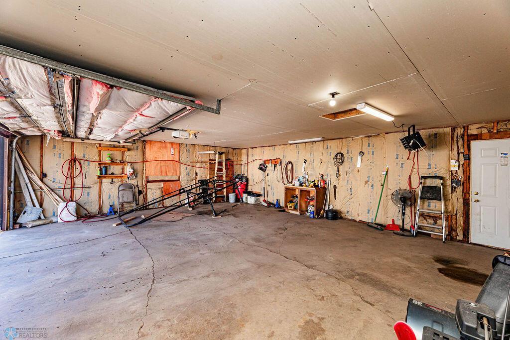 Finished Heated Garage