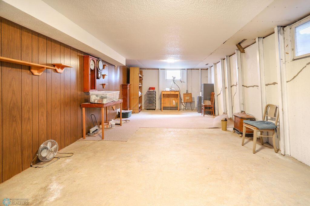 3401 1st St N, Fargo