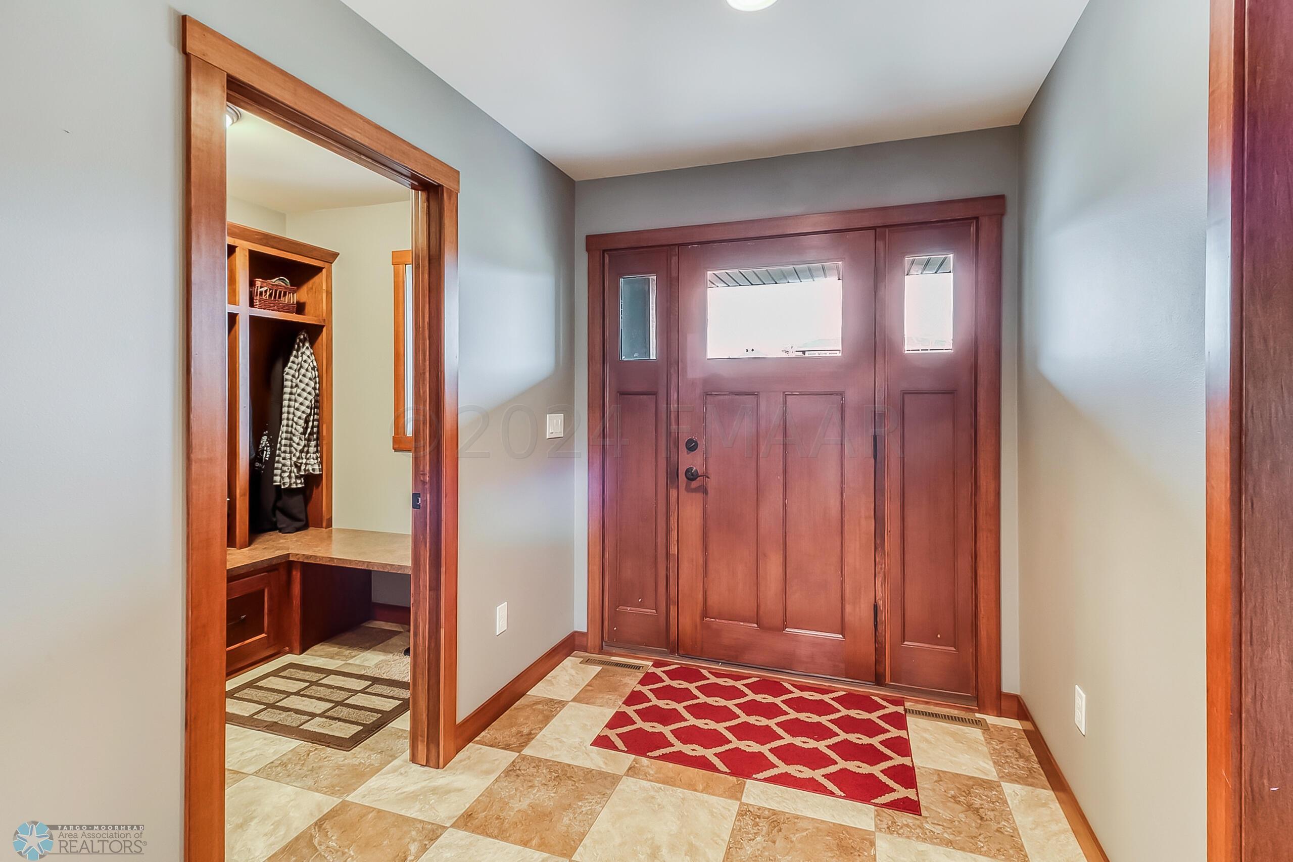 Entry1_2_mudroom