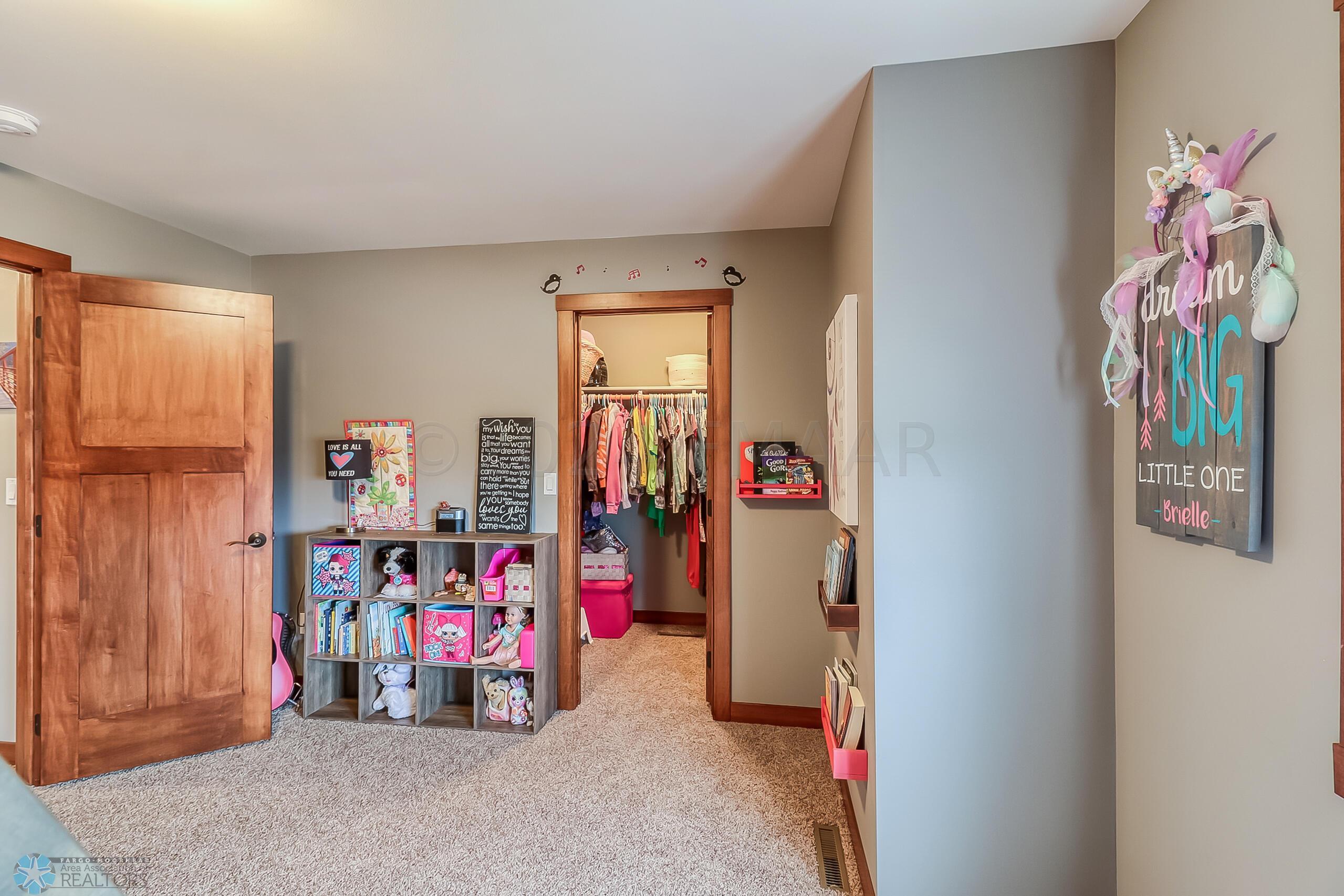 Bedroom2_2