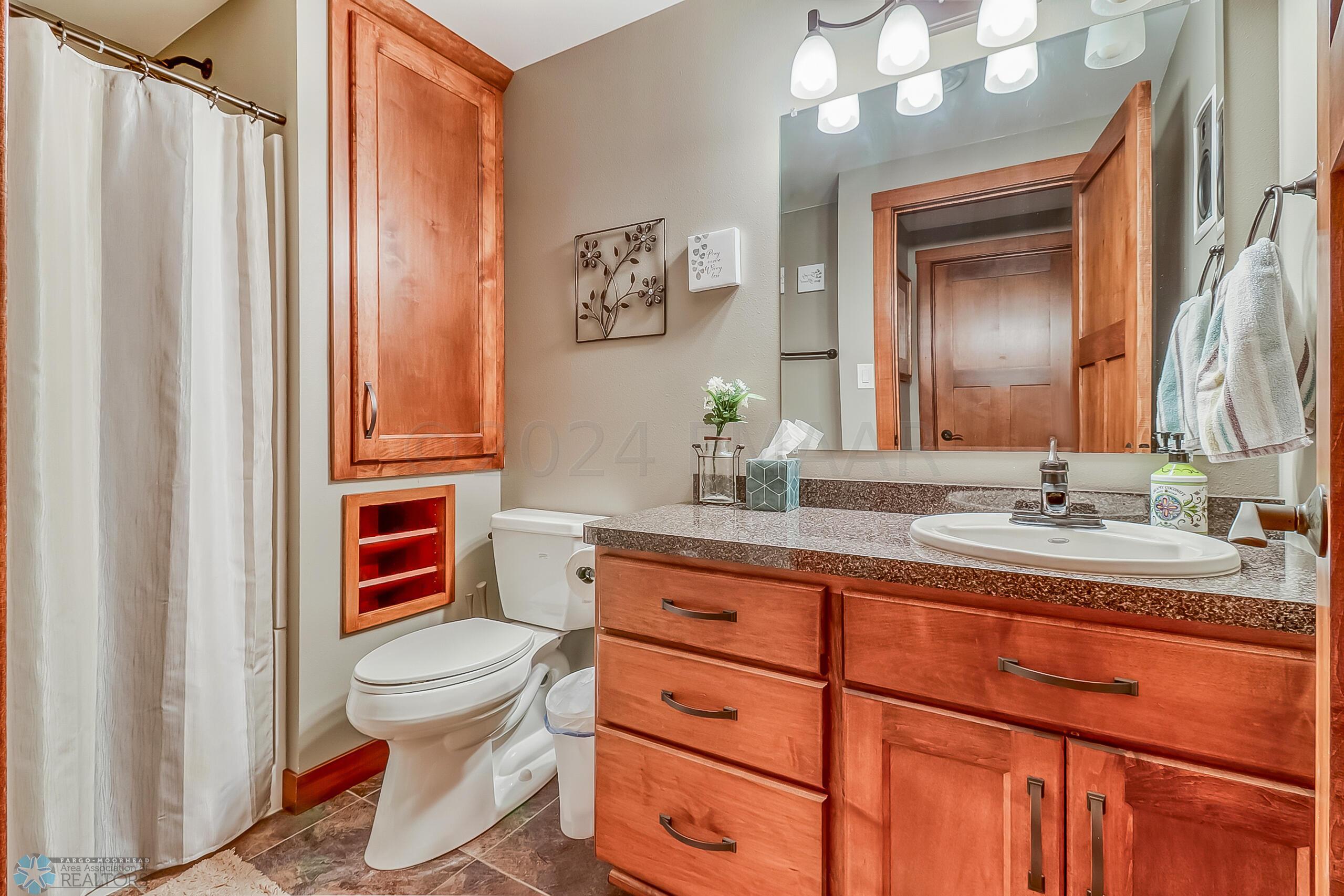 Basement Bathroom1_1