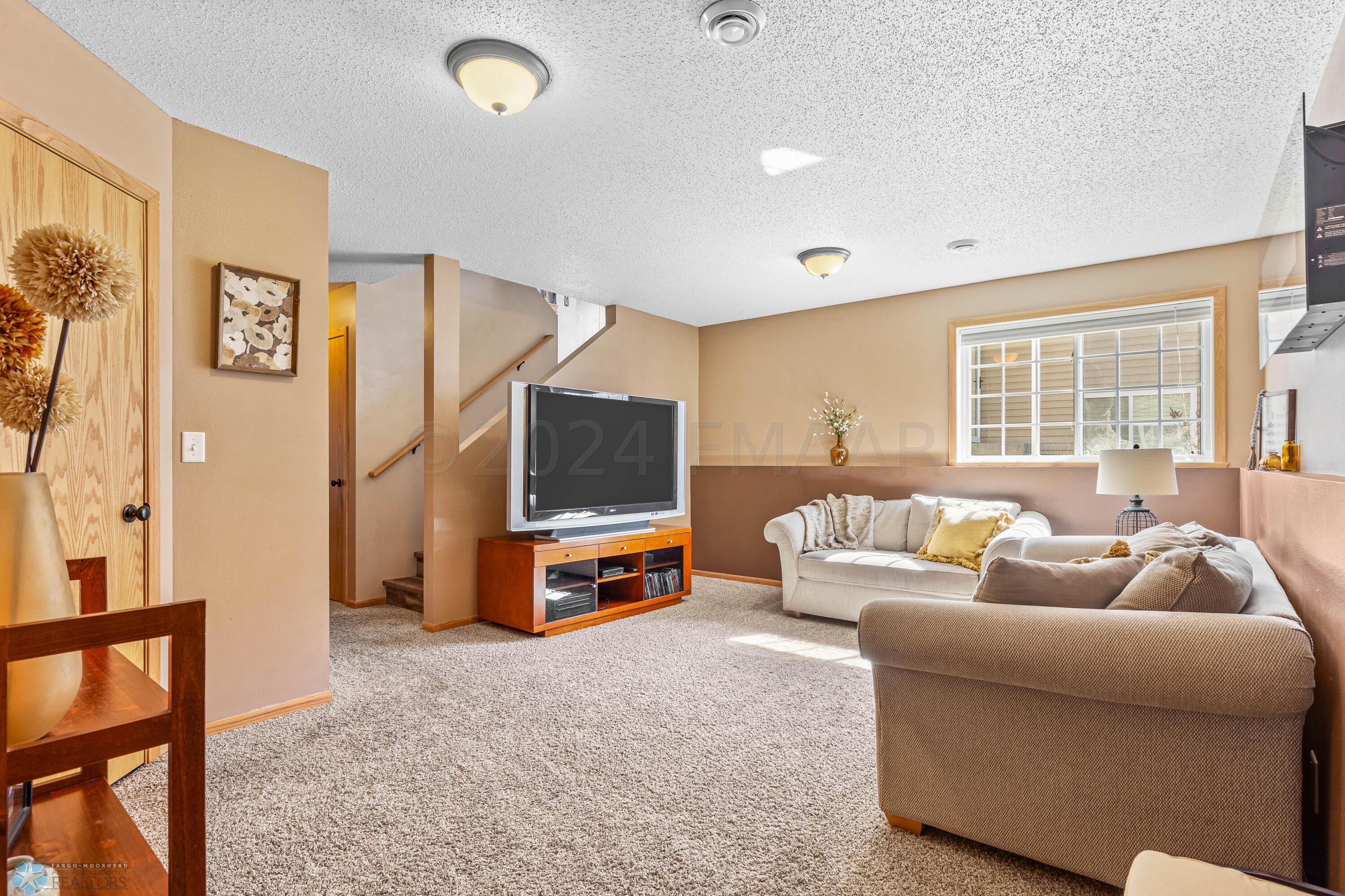 Home-19