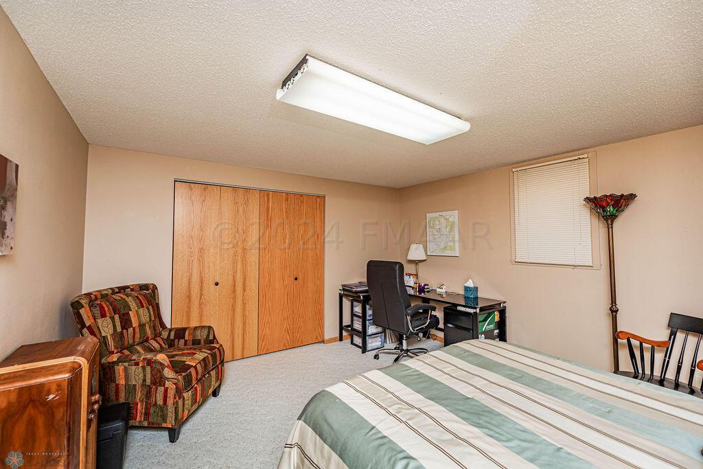 Basement Bedroom w Egress