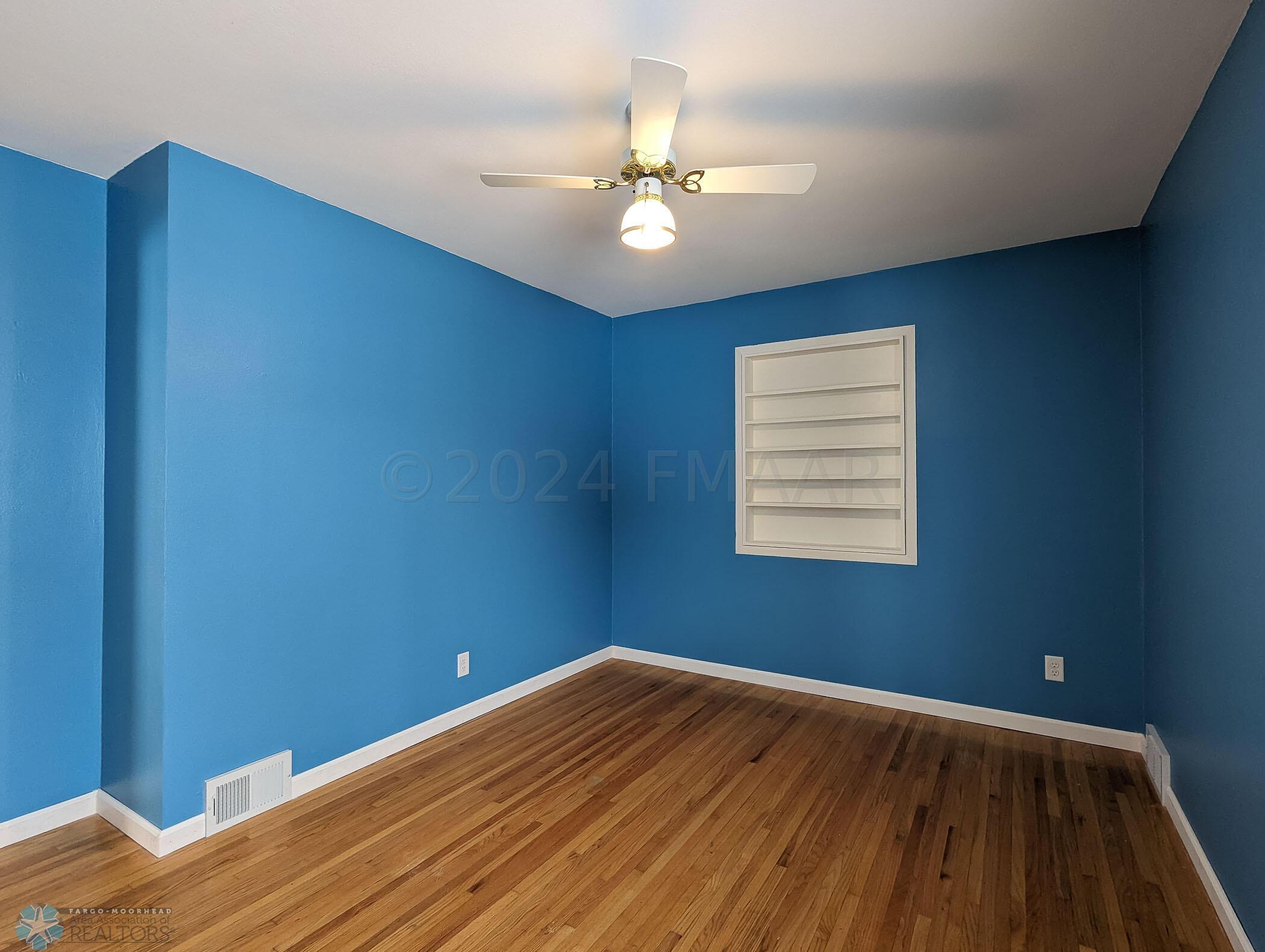 L2P012-01