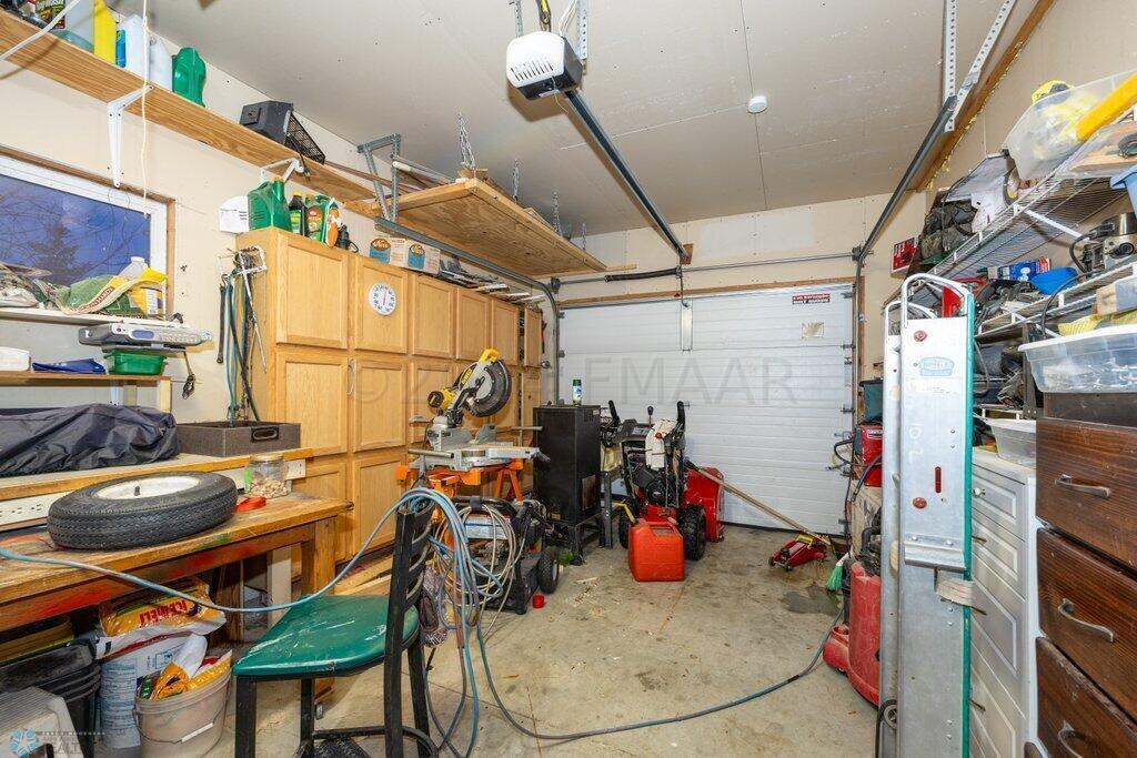 582-48.jpg-SMALL