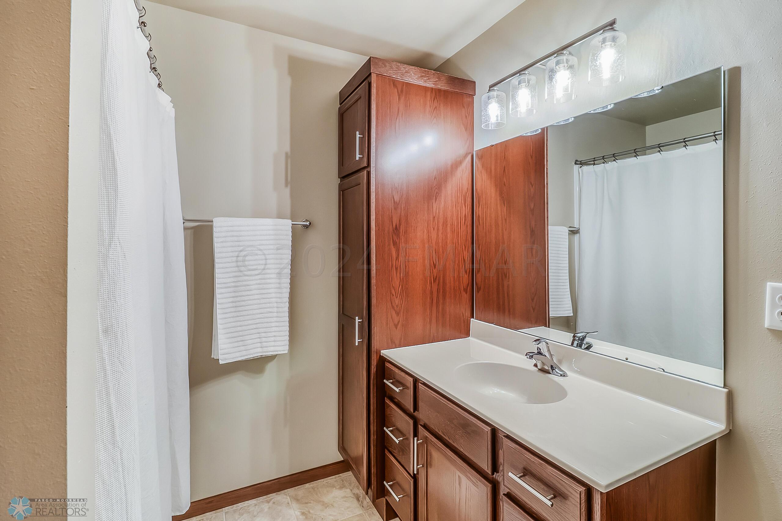 Bathroom1_1