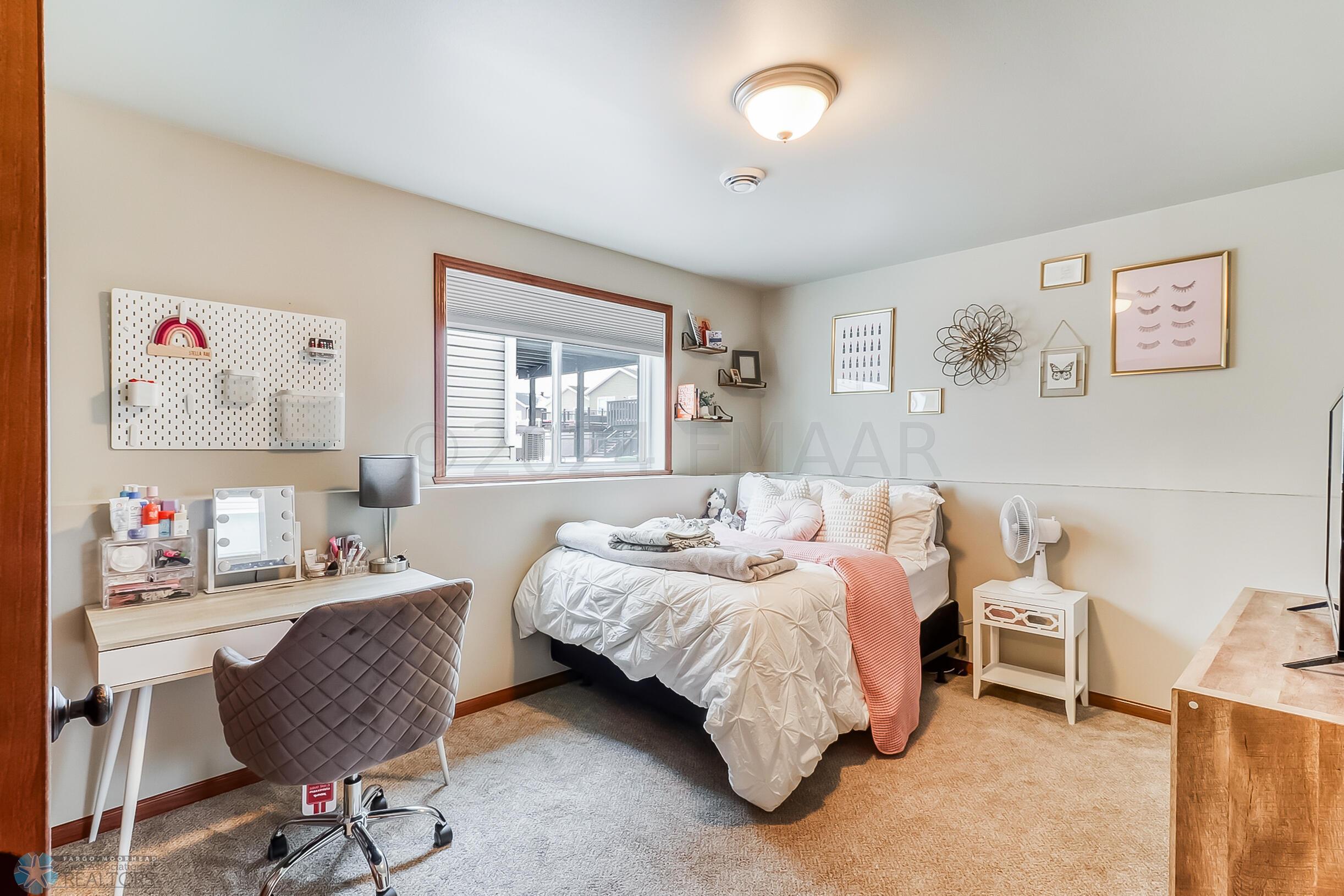 Basement Bedroom1_1