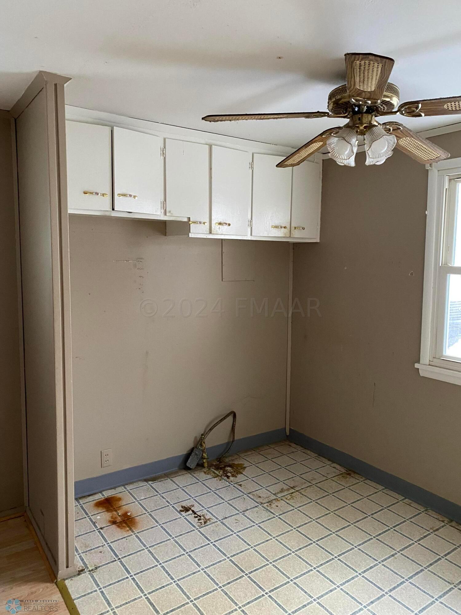 Kitchen1