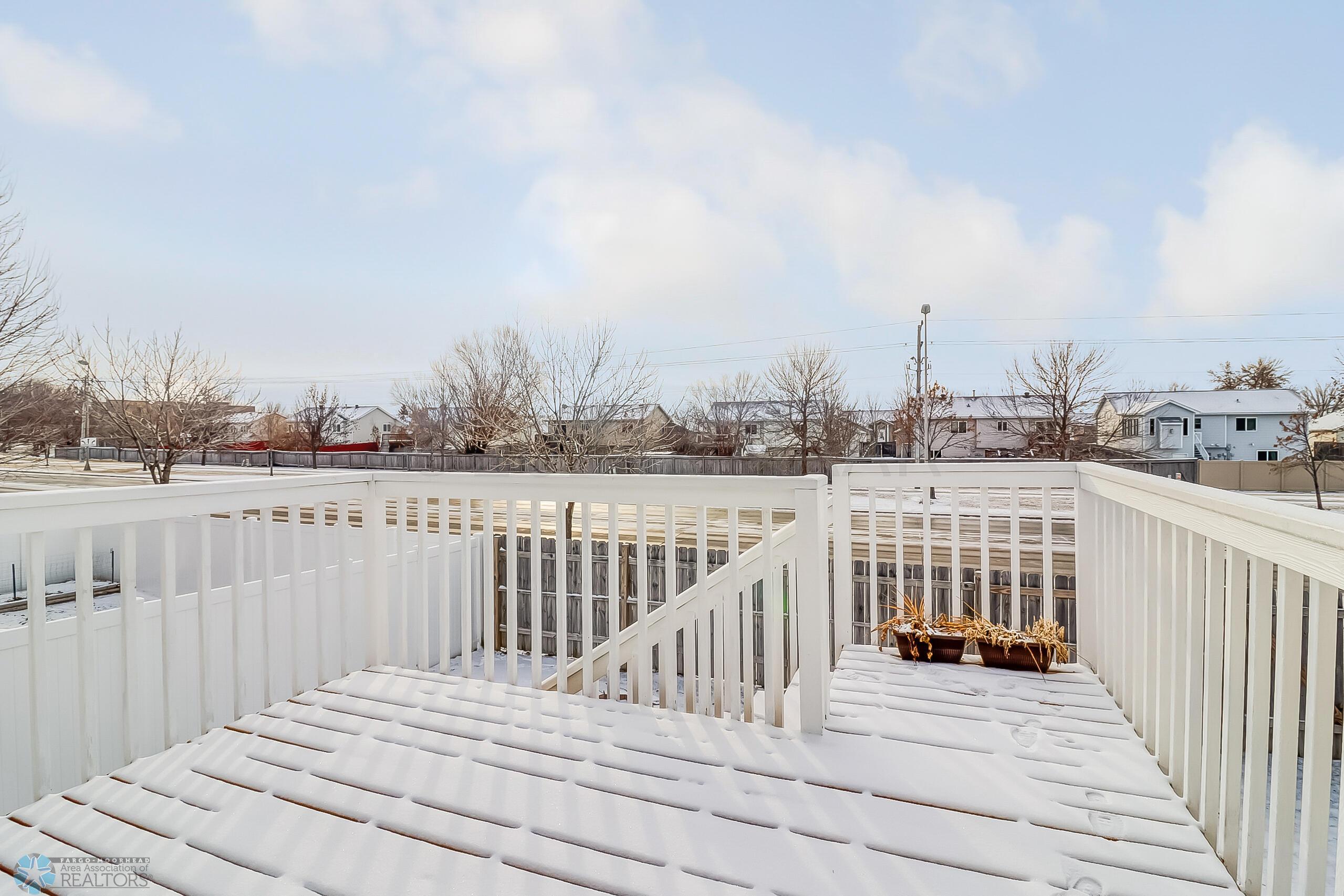 Backyard_Deck1_1