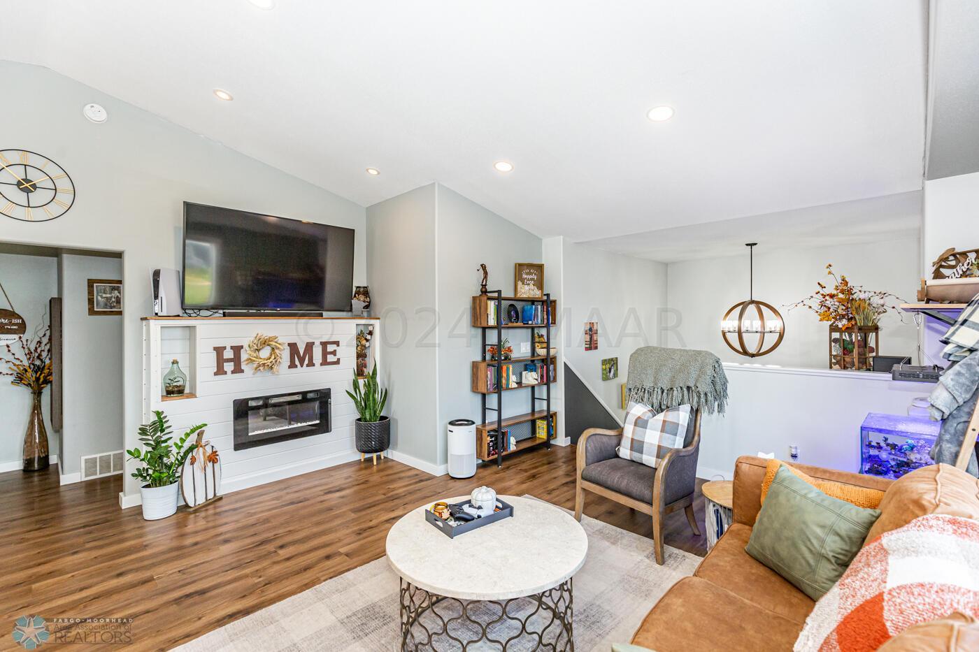 Home-16
