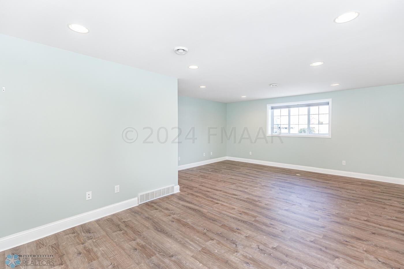 Home-20