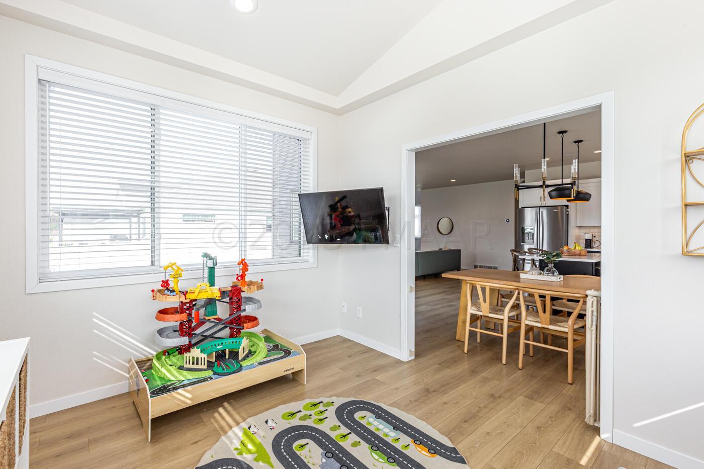 Sunroom/ Play Room