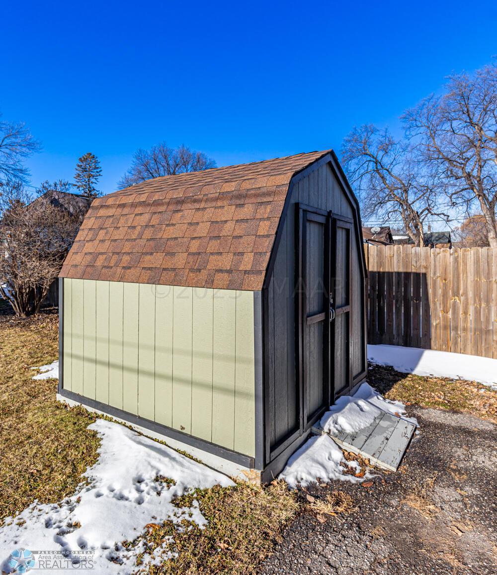Outbuilding