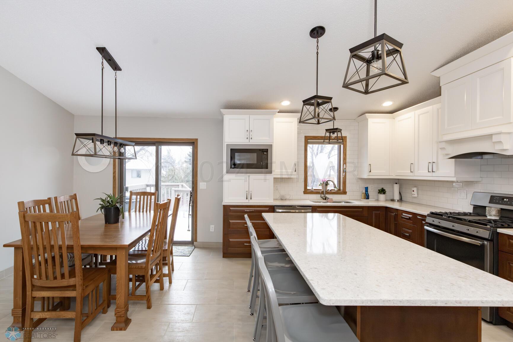 Kitchen/Dining