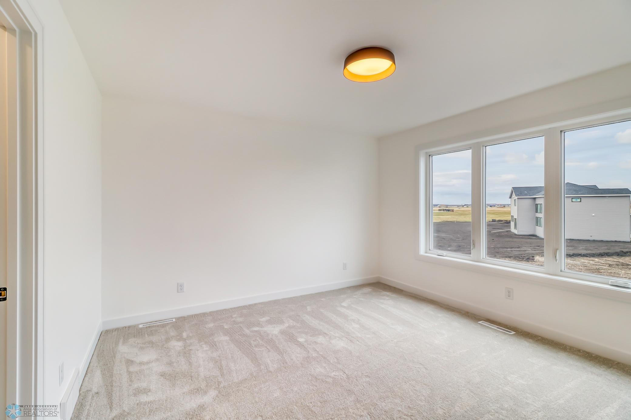 Upstairs Bedroom2_1.jpg