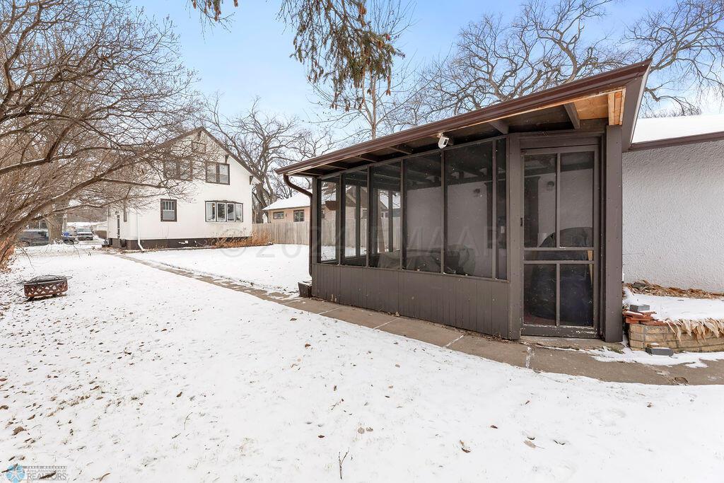 Gazebo & Yard