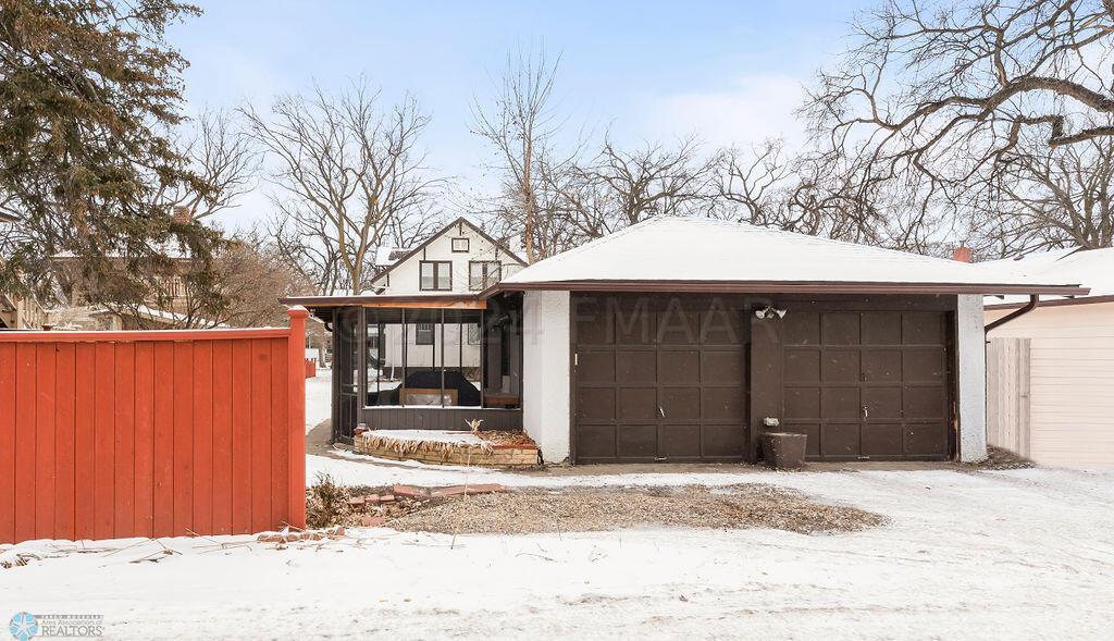 Detached Garage & Gazebo