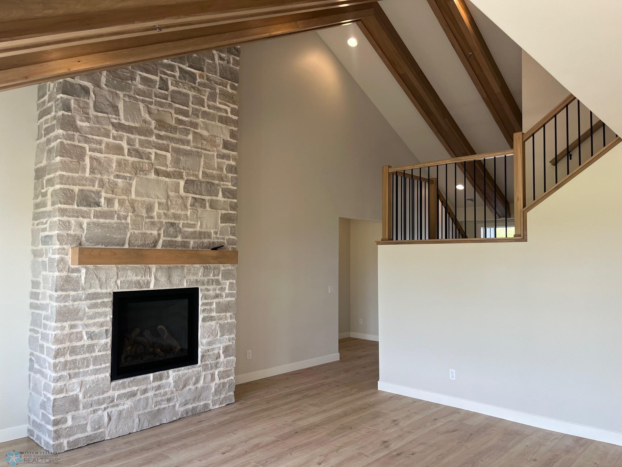Living Room 2.jpg