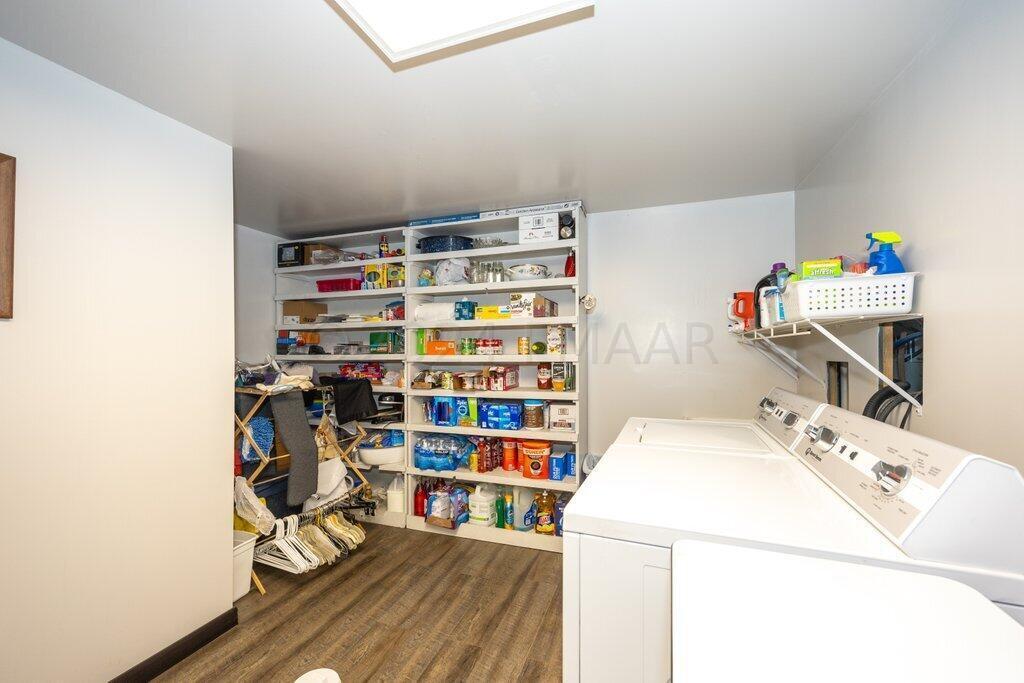 Laundry/Storage