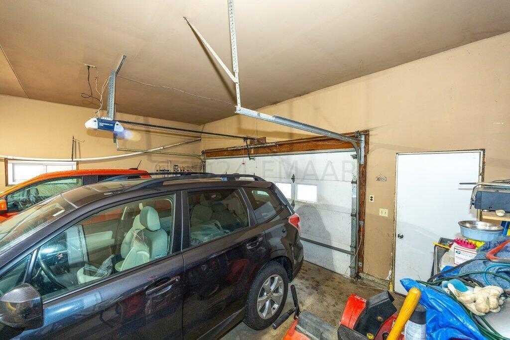 Oversized garage