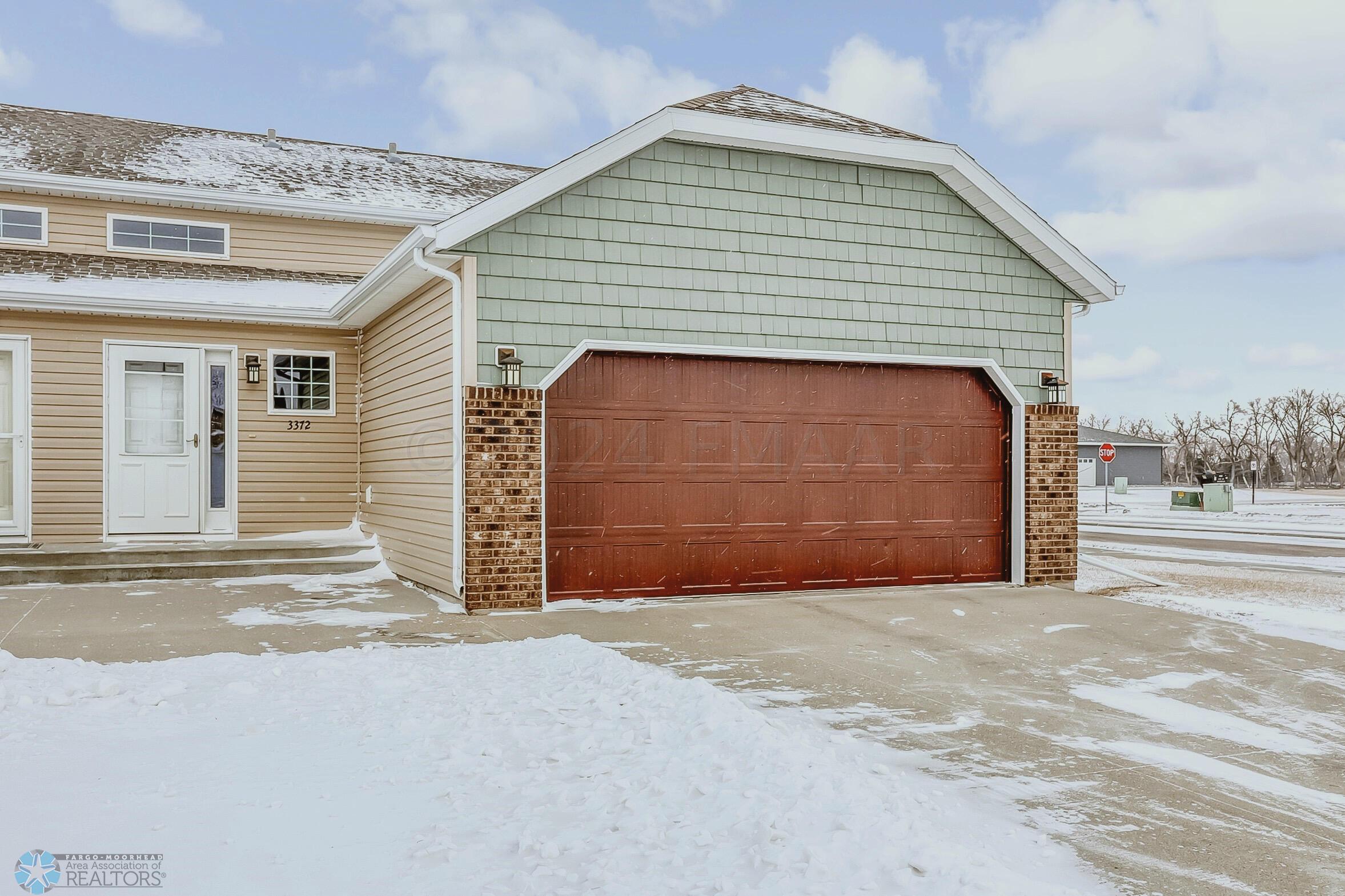 3372 27th Street S, Moorhead