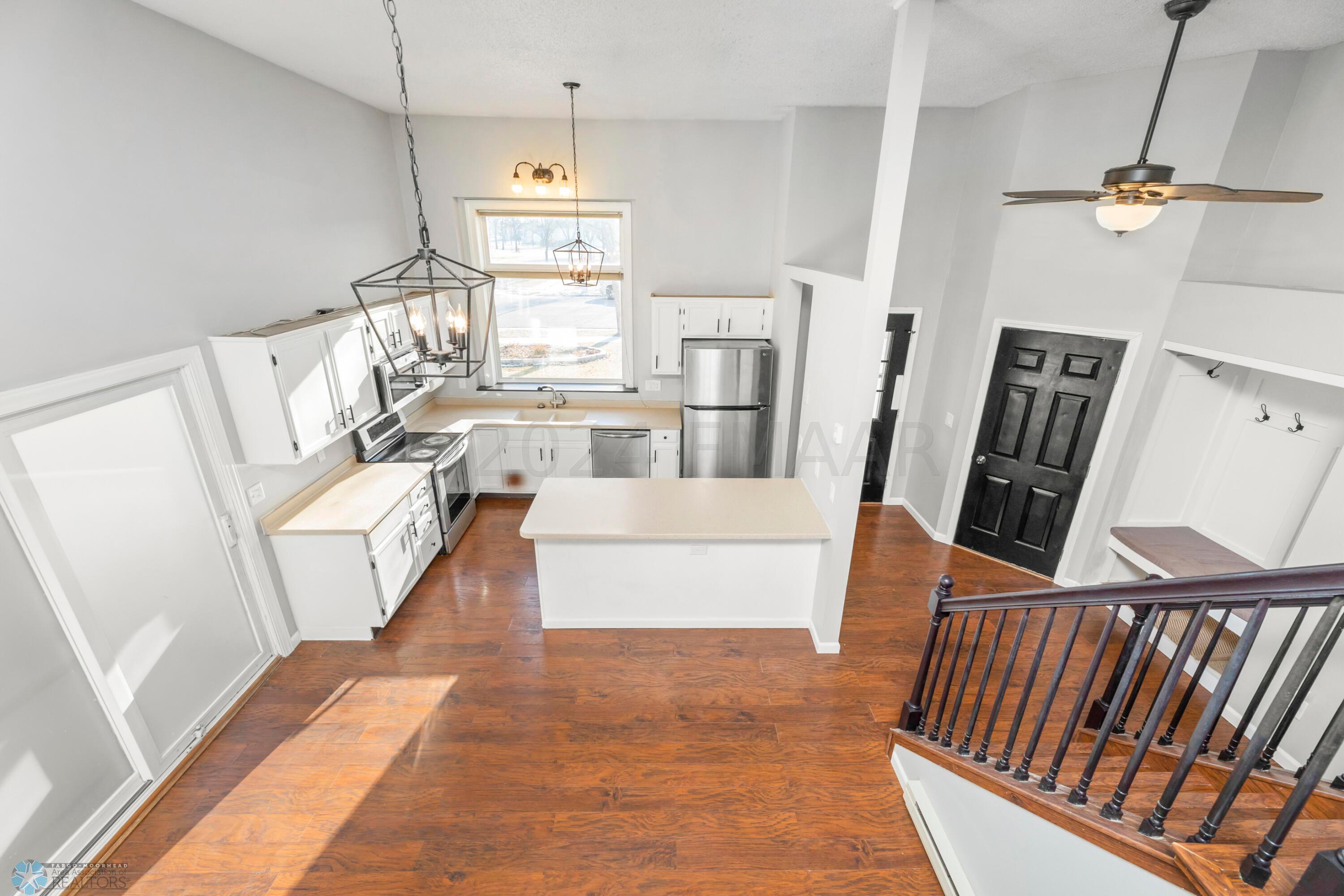 Kitchen/Dining