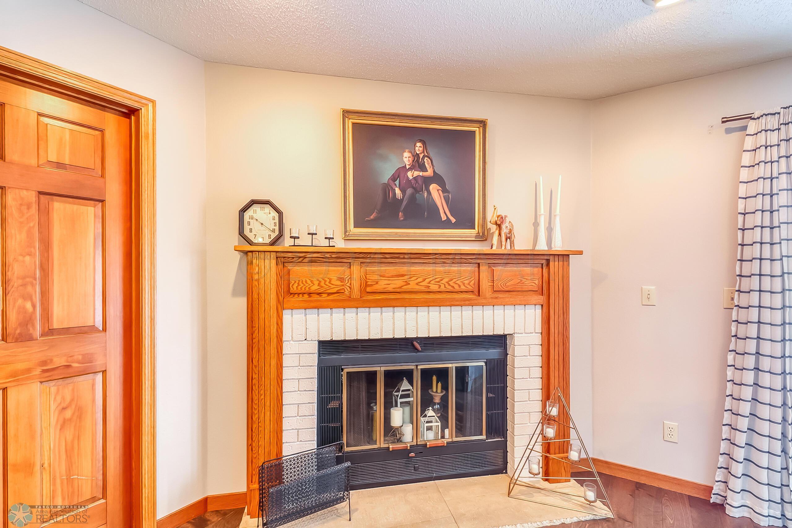 Living_Fireplace