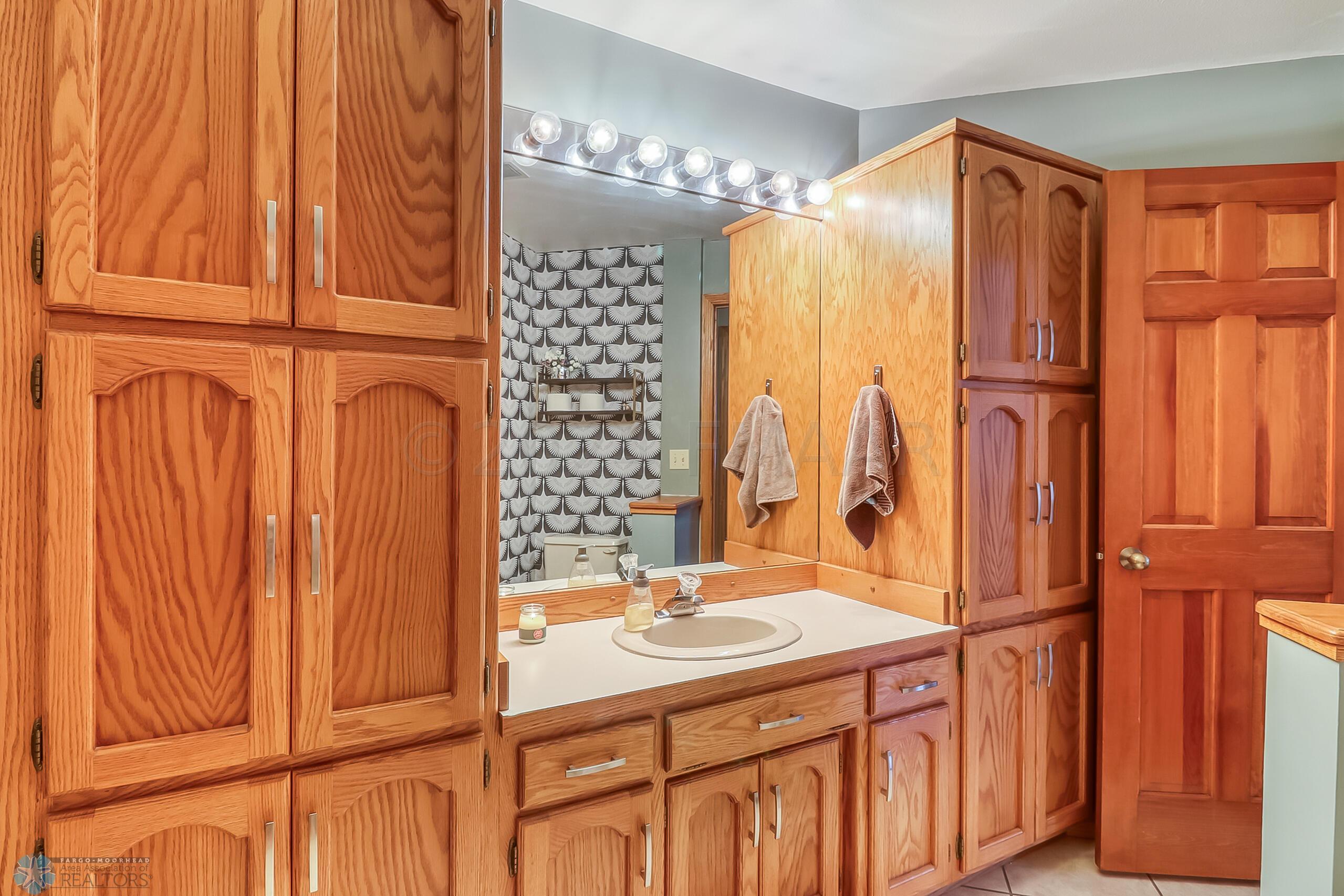 Bathroom1_2