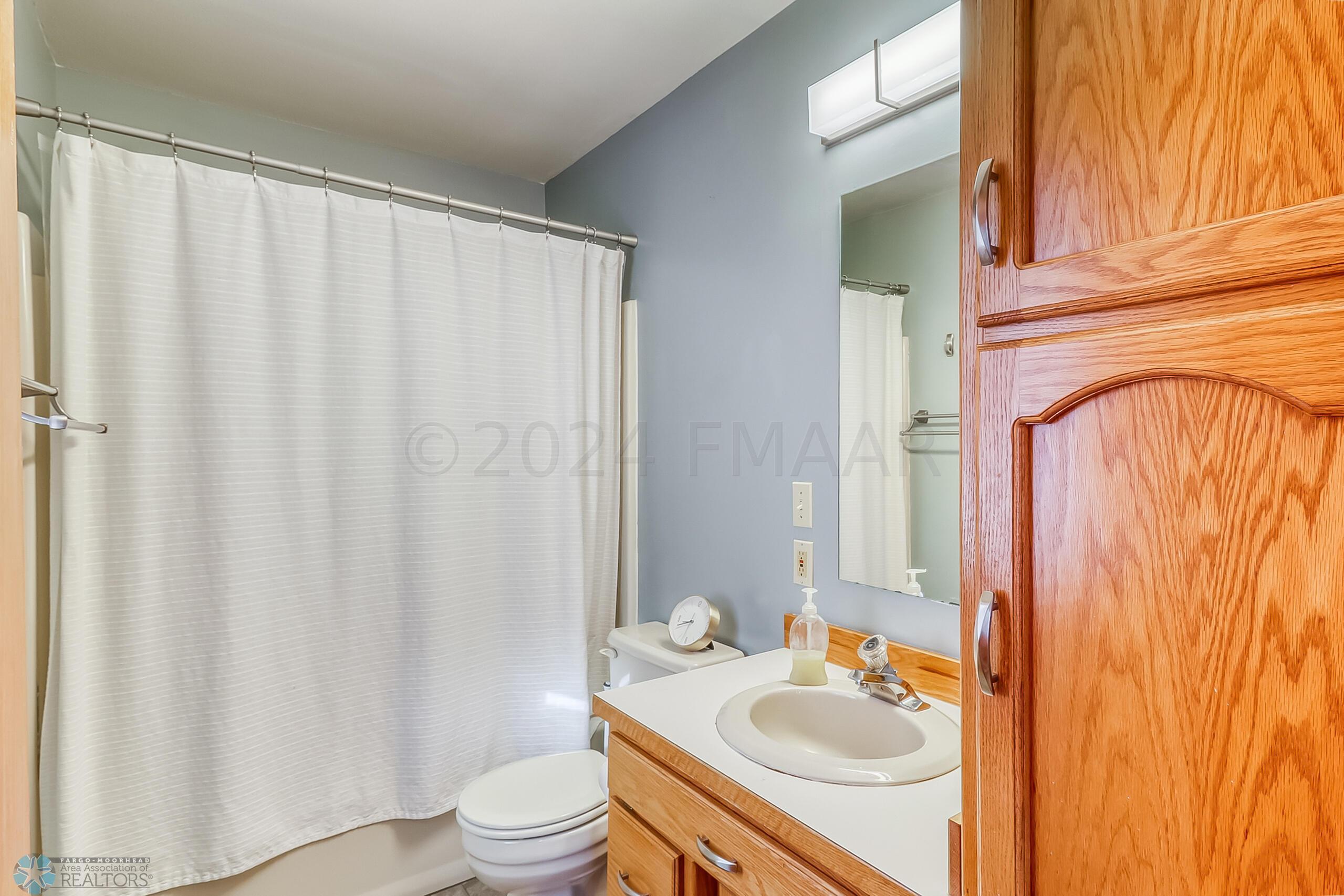 Primary Bathroom1_1