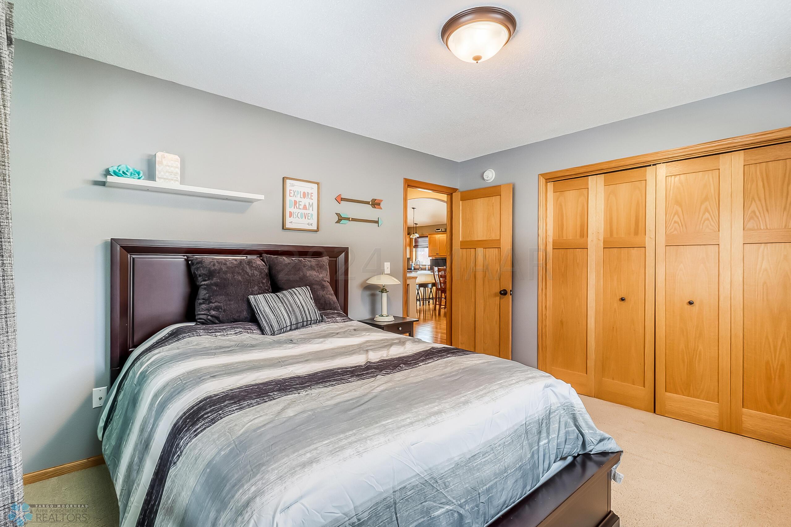 Bedroom2_2