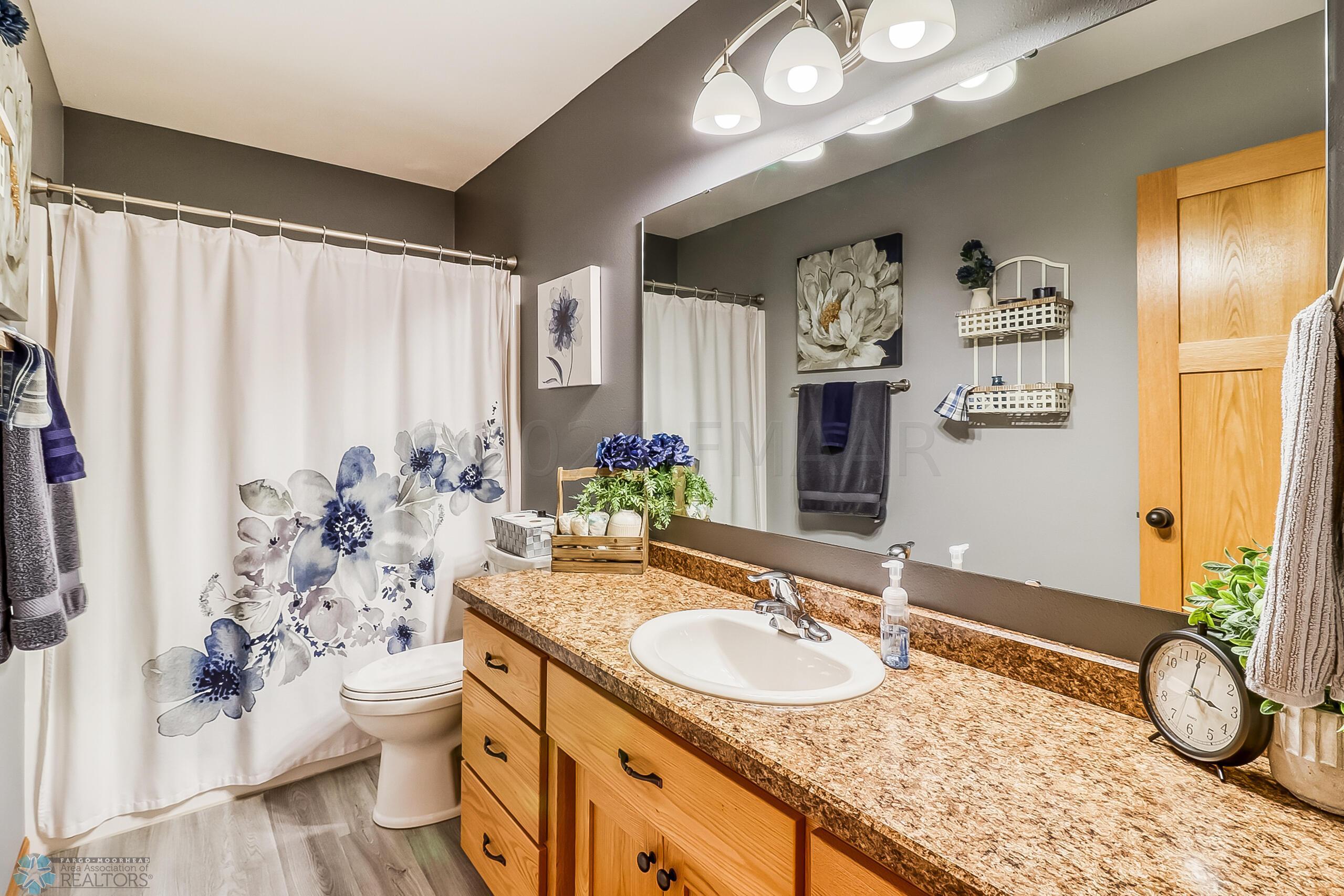 Bathroom1_1