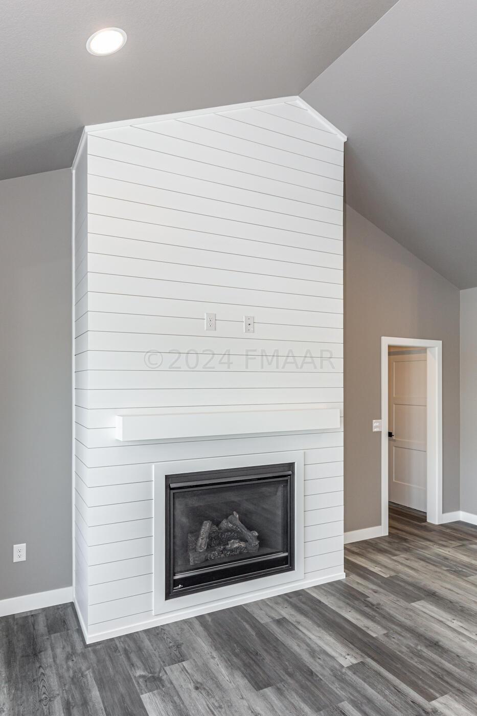 Gas Fireplace