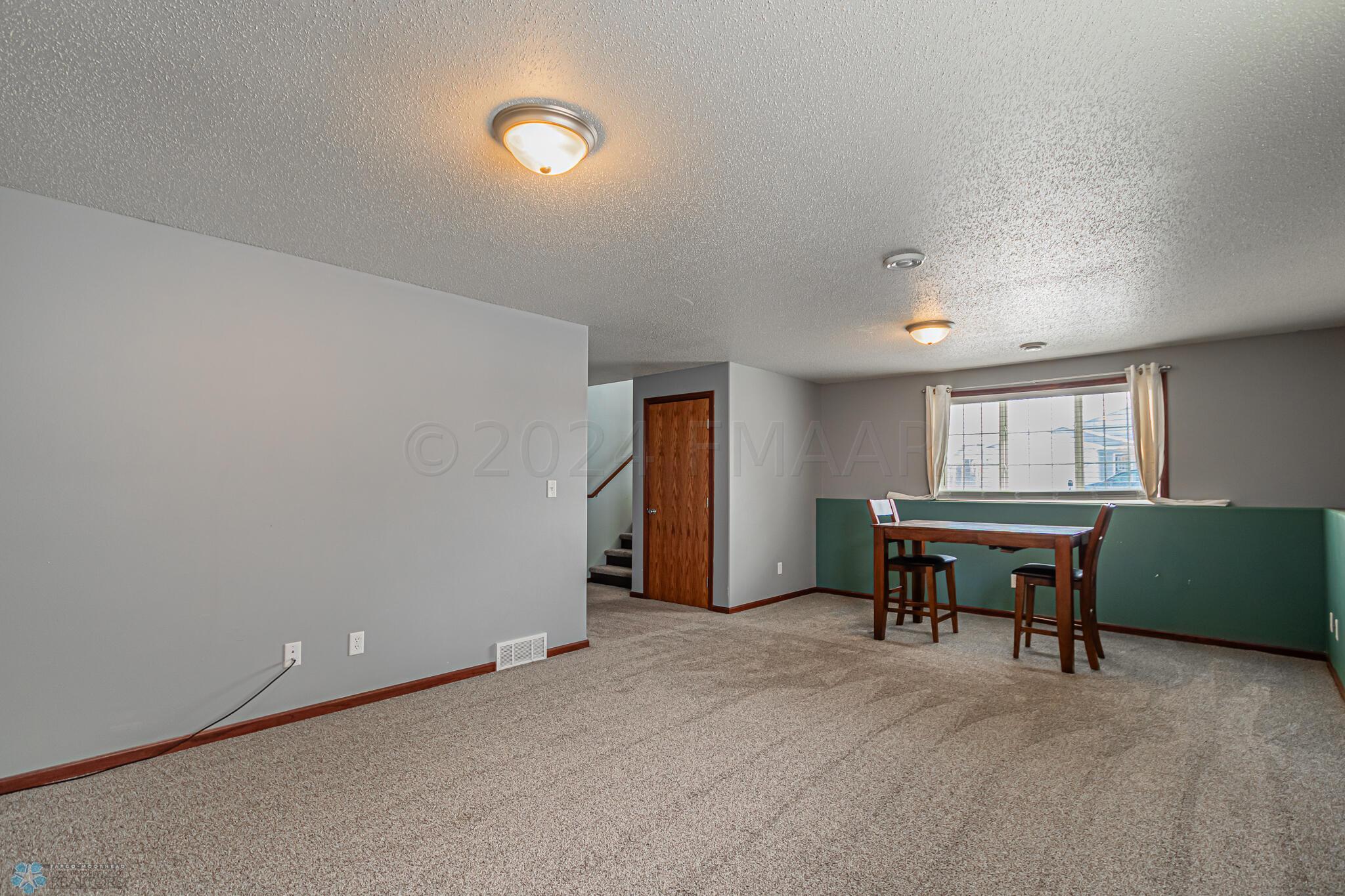 4241 17th St S, Moorhead, MN 56560-3