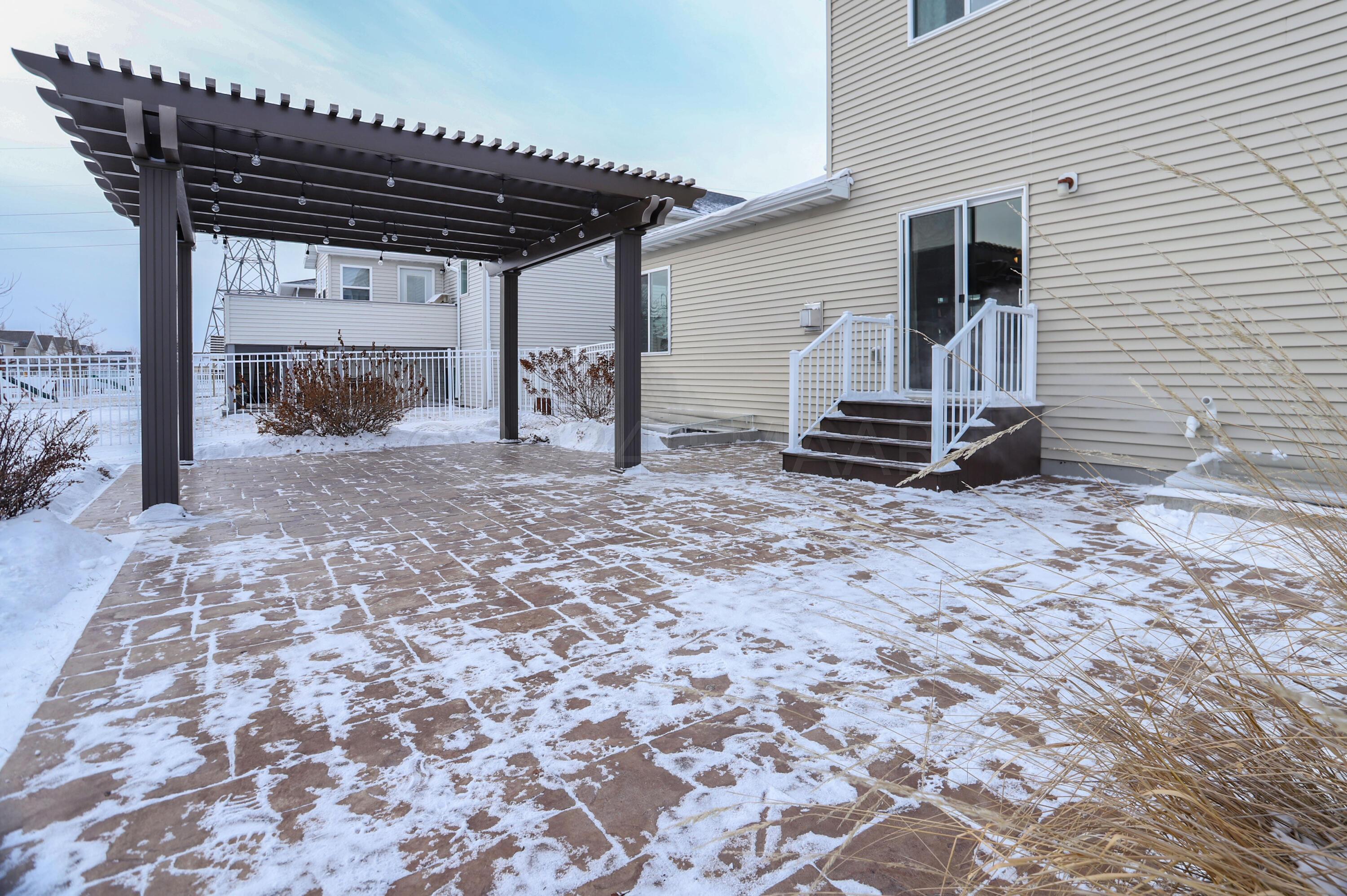 samped patio & Pergola