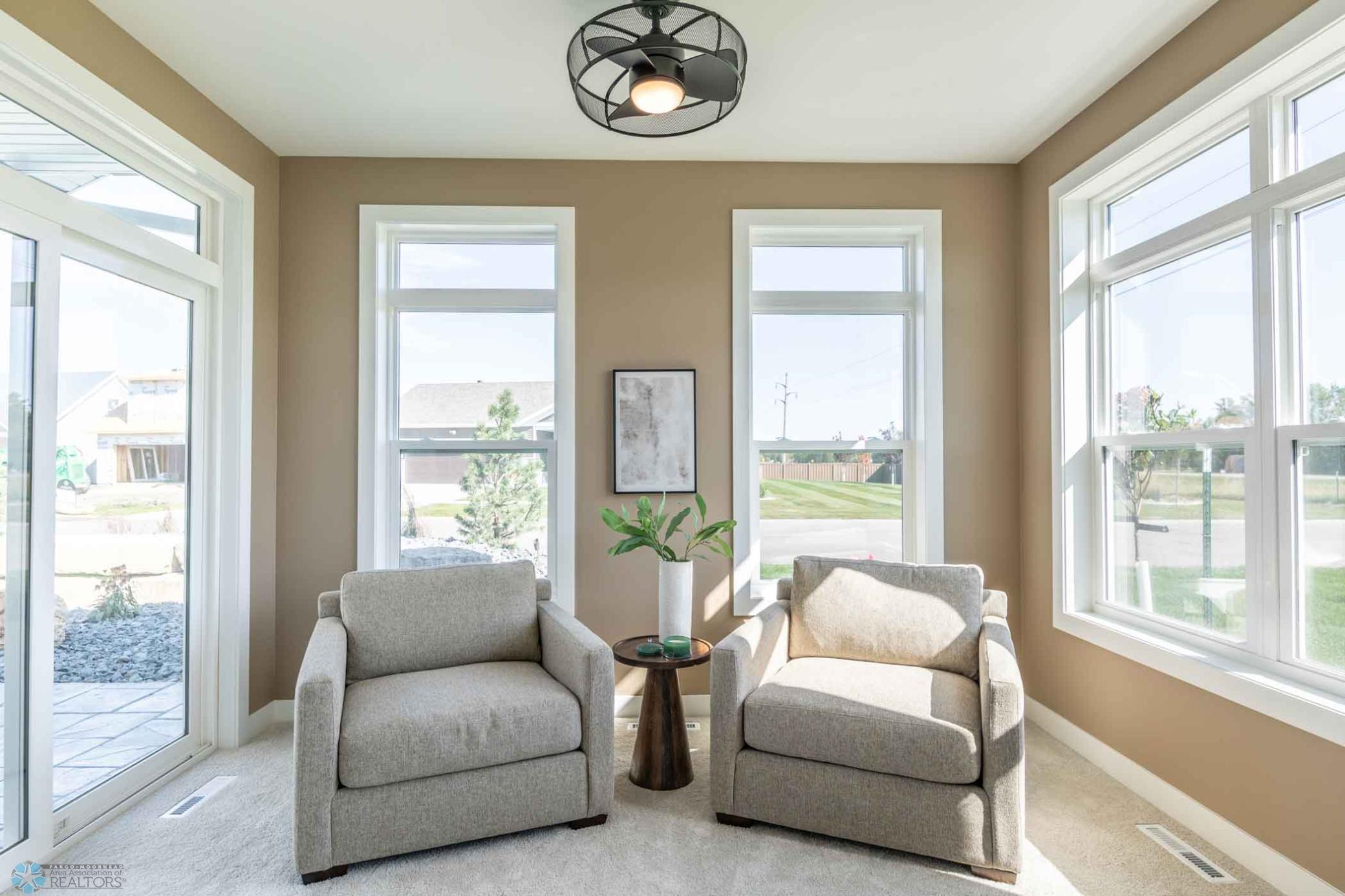 5188-primary-sitting-room.jpg