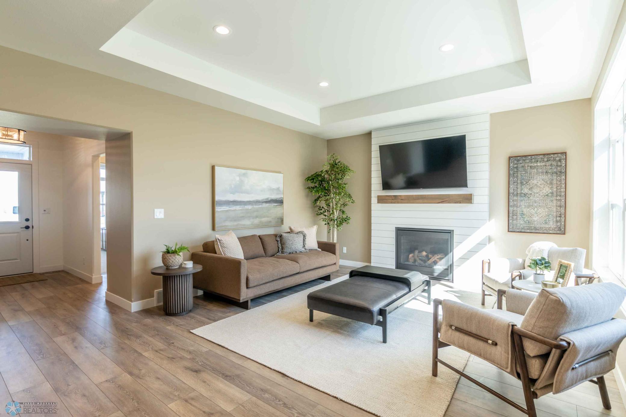 5188-living-room-side.jpg