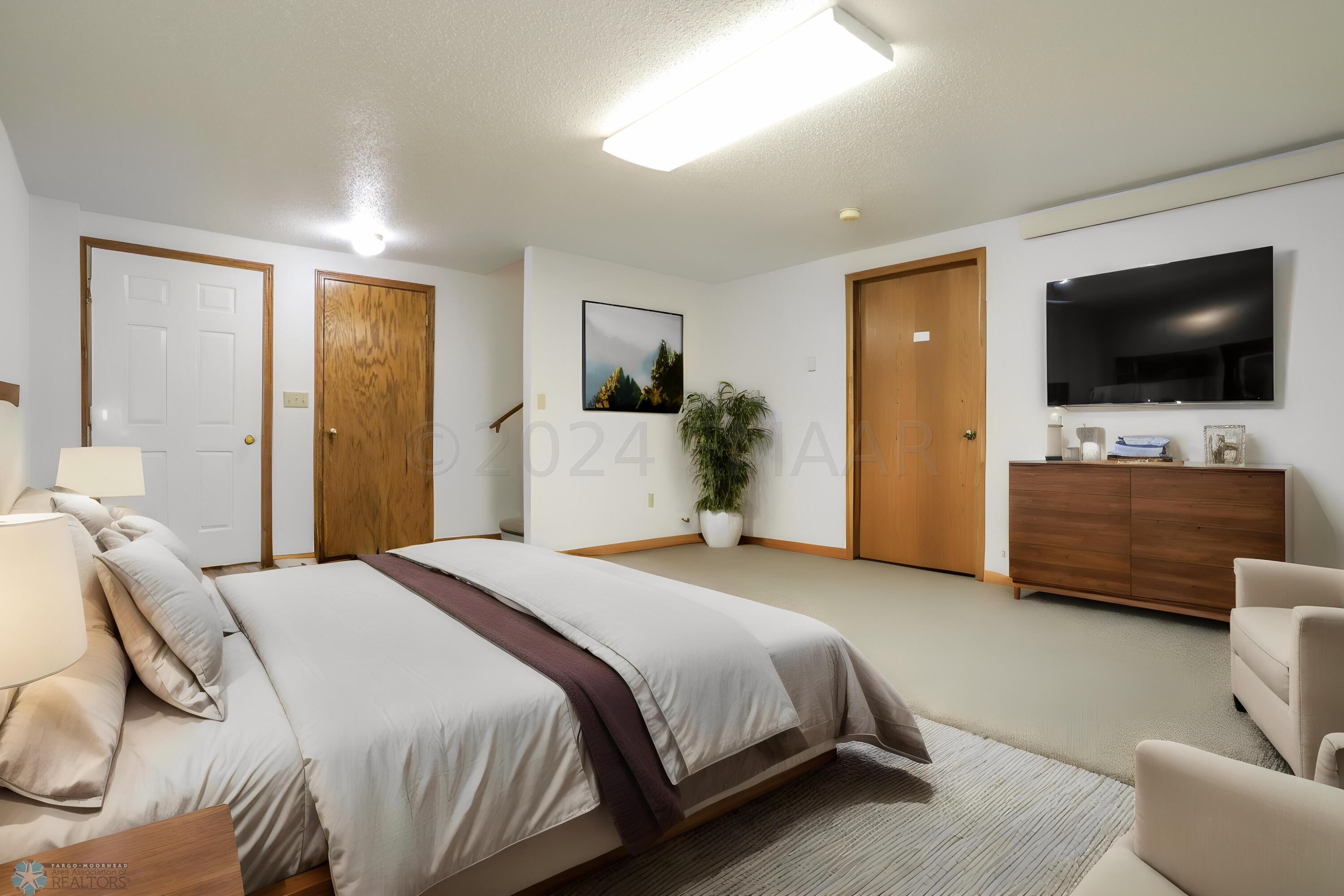 Virtually staged 6th bedroom