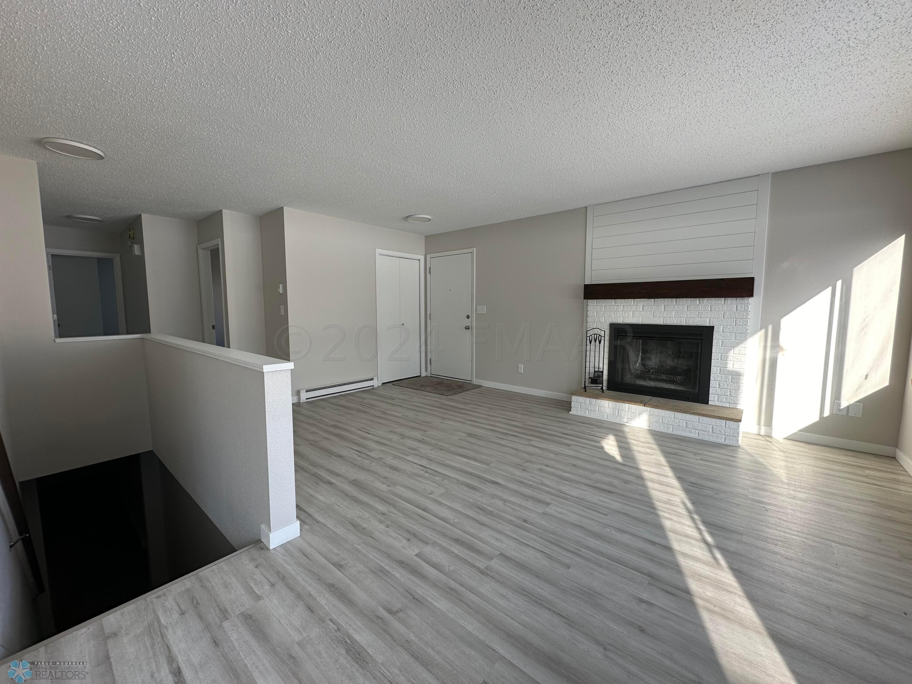 6. Livingroom 2