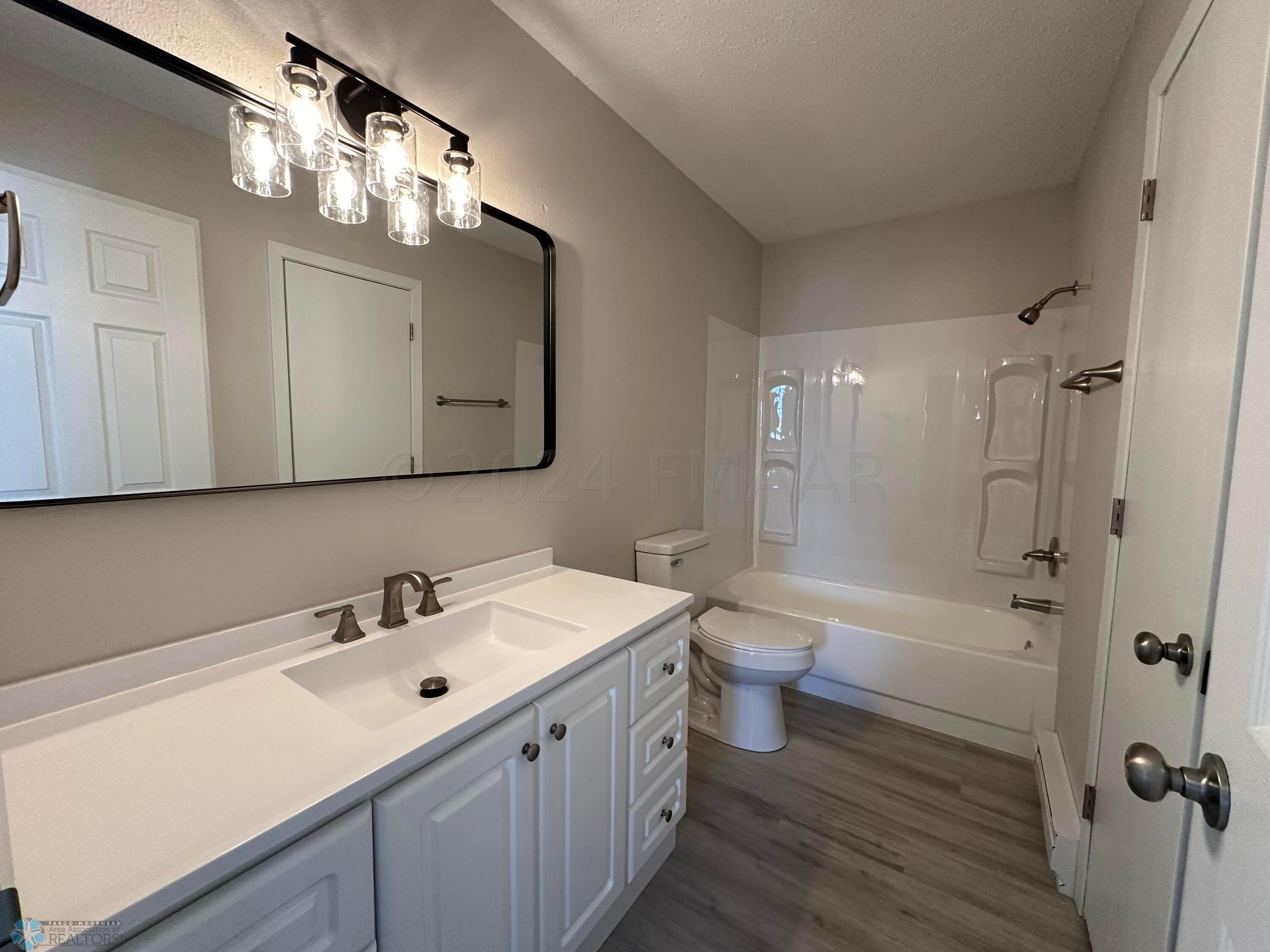 15. Main floor Bath