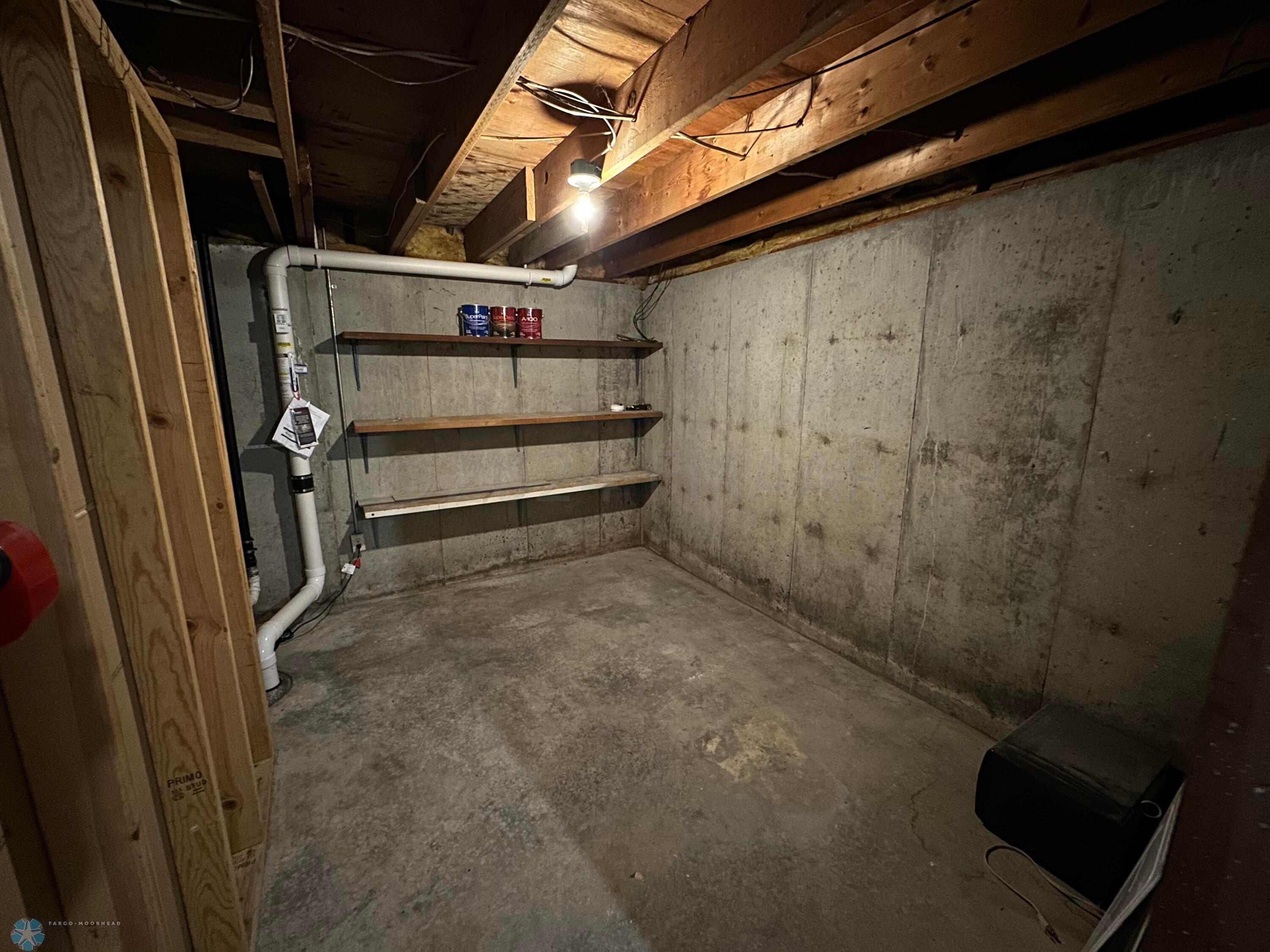 25.Storage room