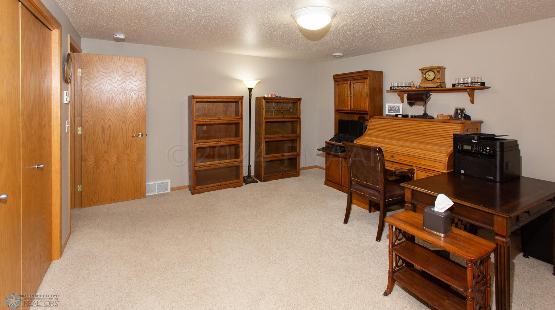 Basement Bedroom #4