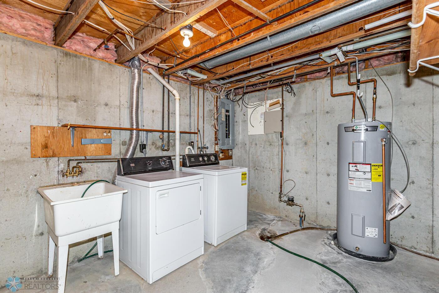 Laundry/Utilities