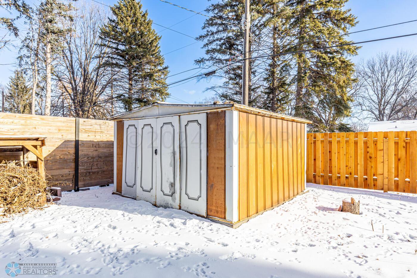 Outbuilding