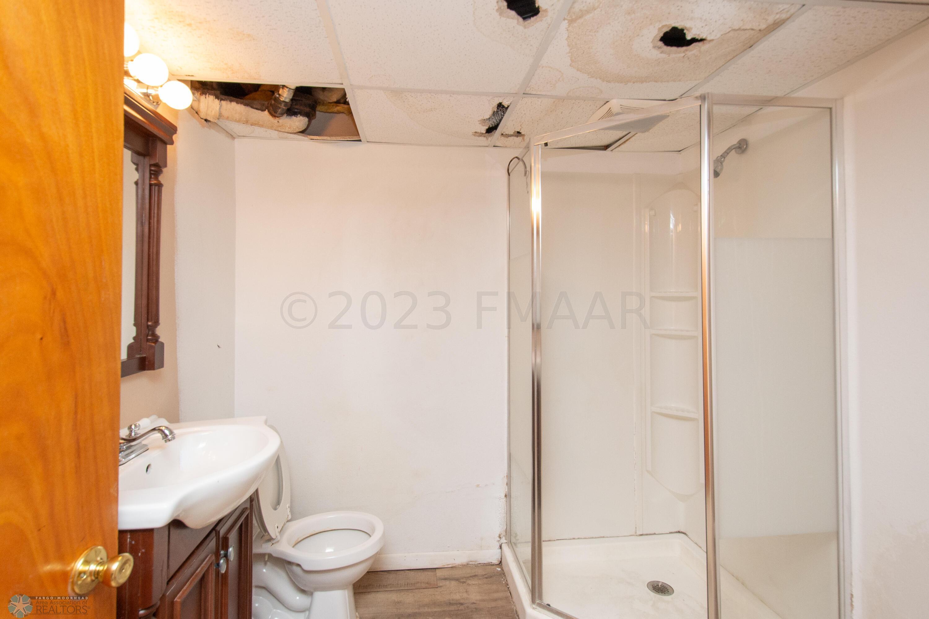 Bathroom 2
