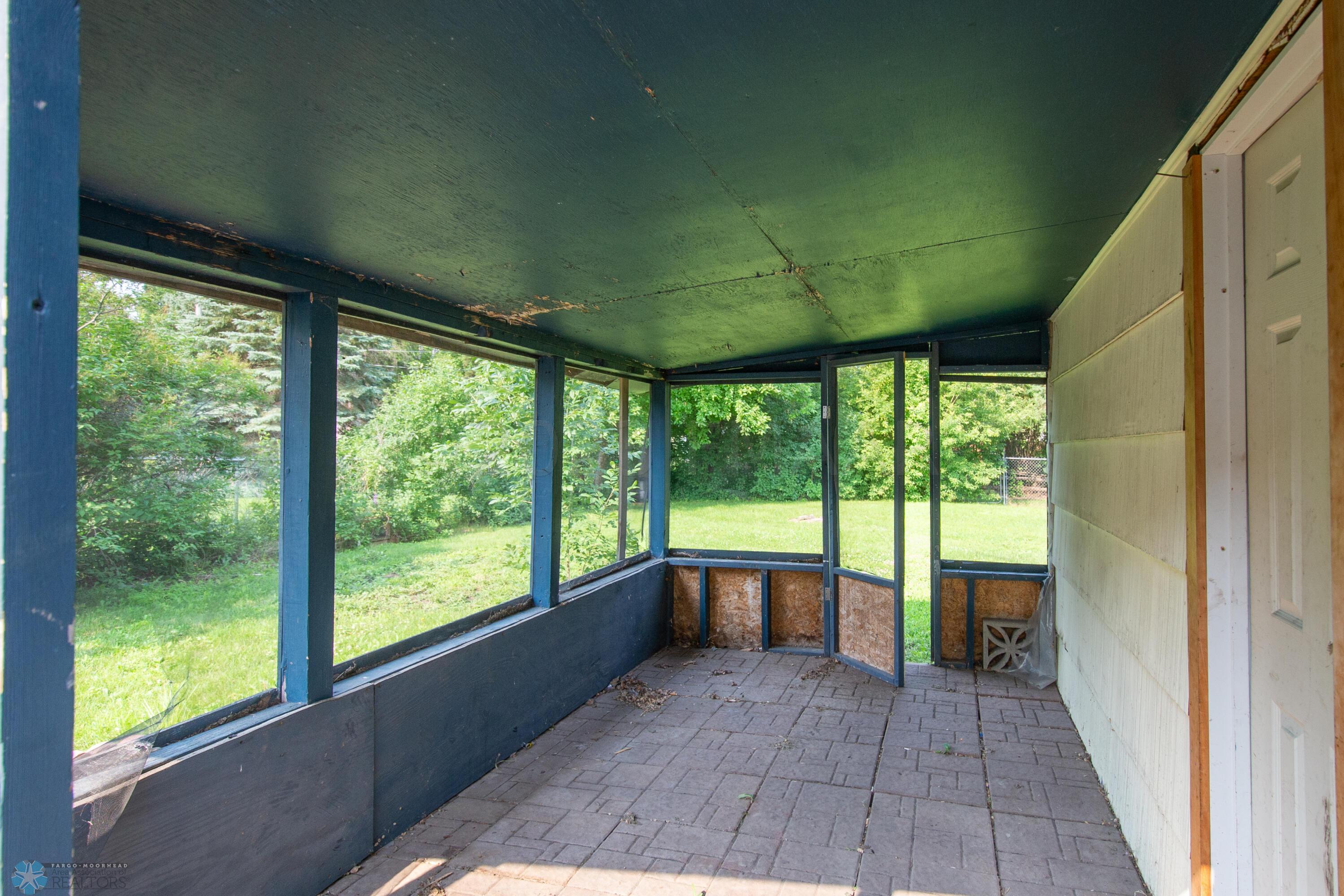 Screened Porch off Garage