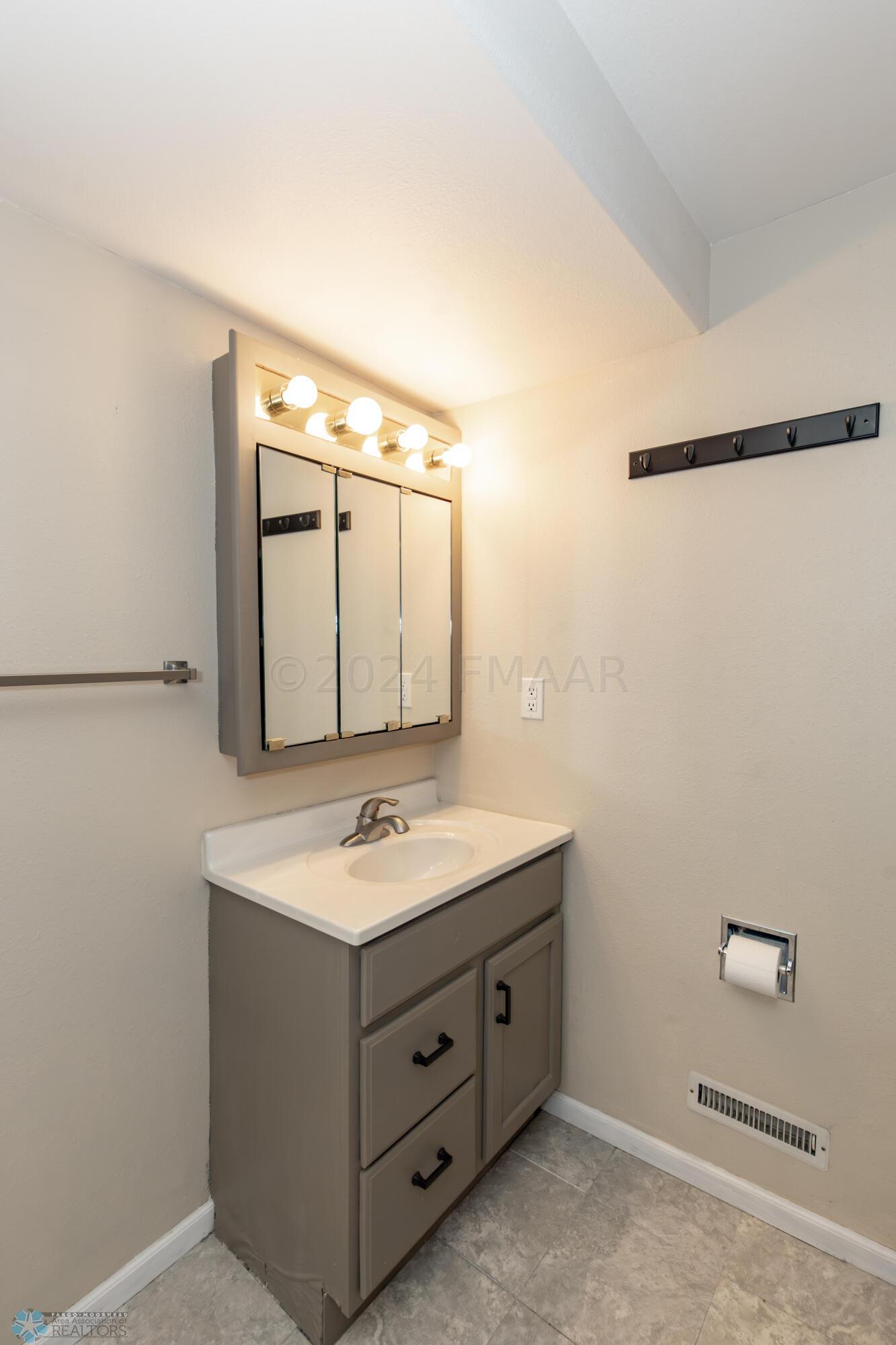 Bathroom 2