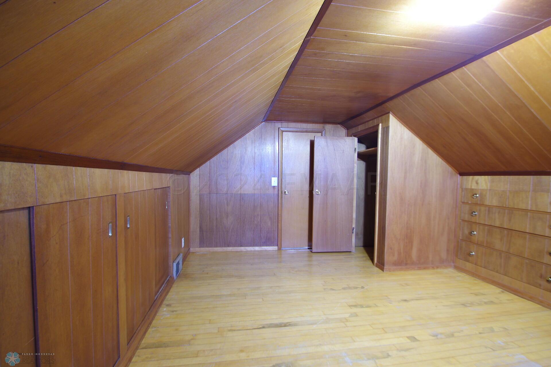 Bedroom 3-2