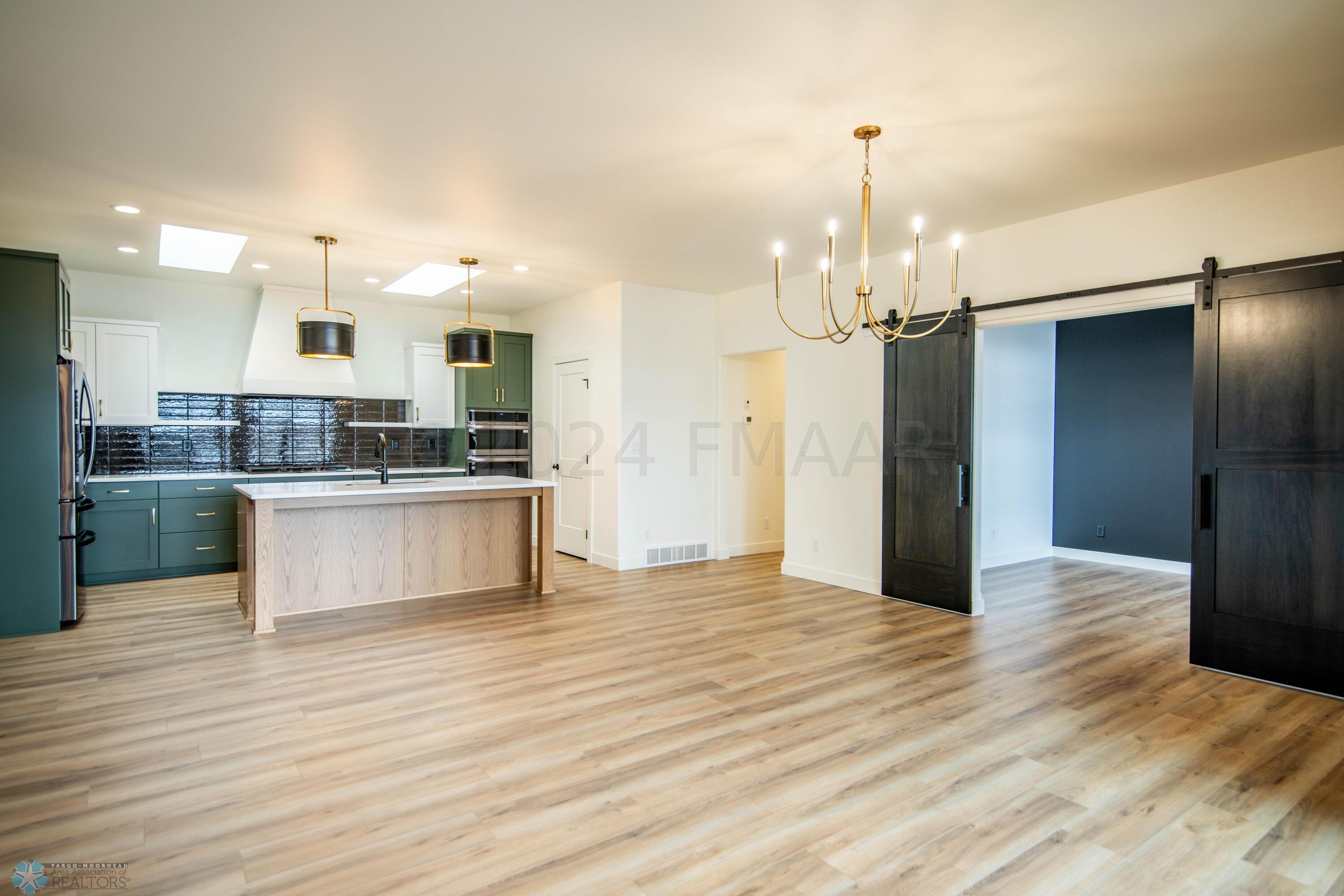 Kitchen/Flex Room